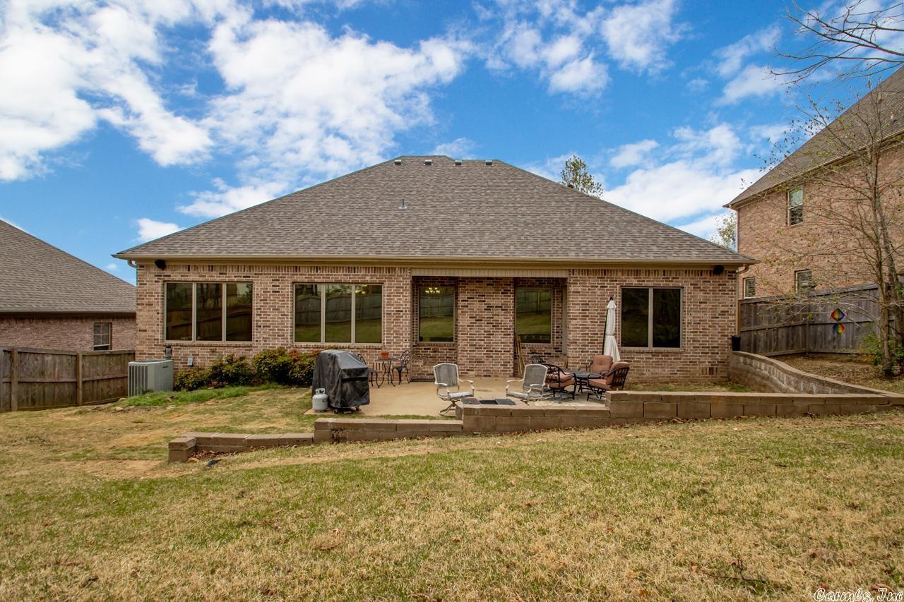 CHENAL VALLEY EPERNAY PLACE - Residential