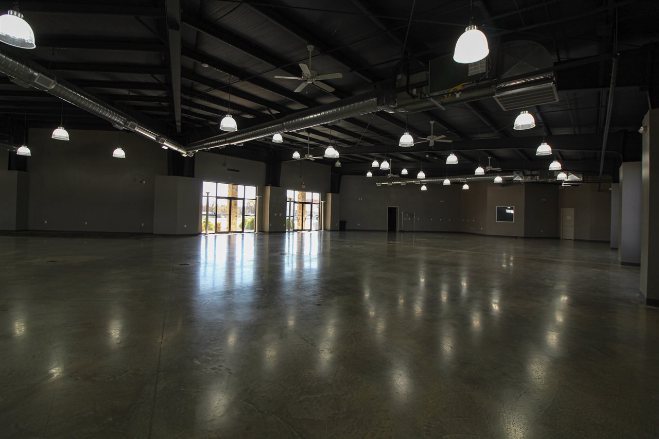 Carriage Hill - Commercial Sale