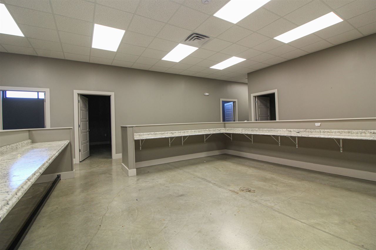 Carriage Hill - Commercial Sale