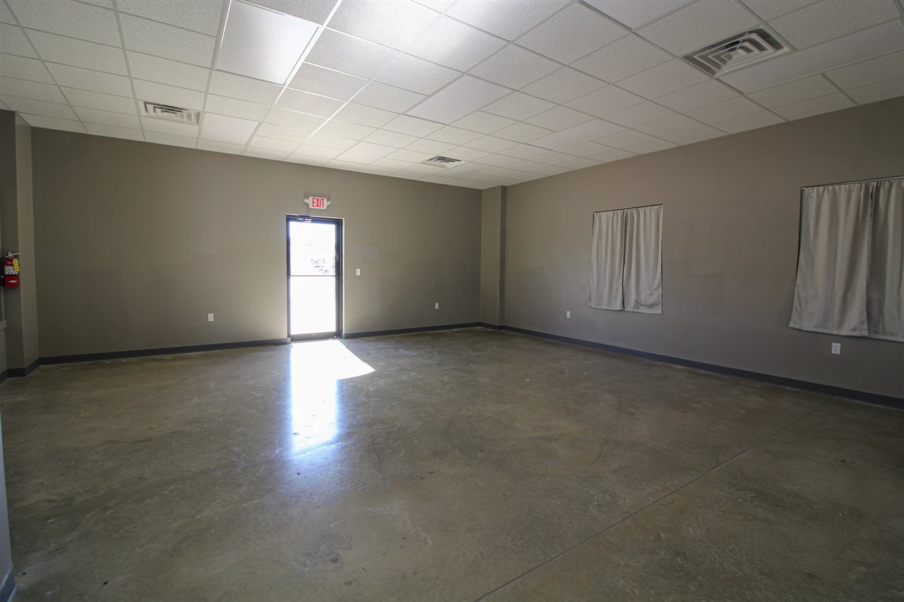 Carriage Hill - Commercial Sale