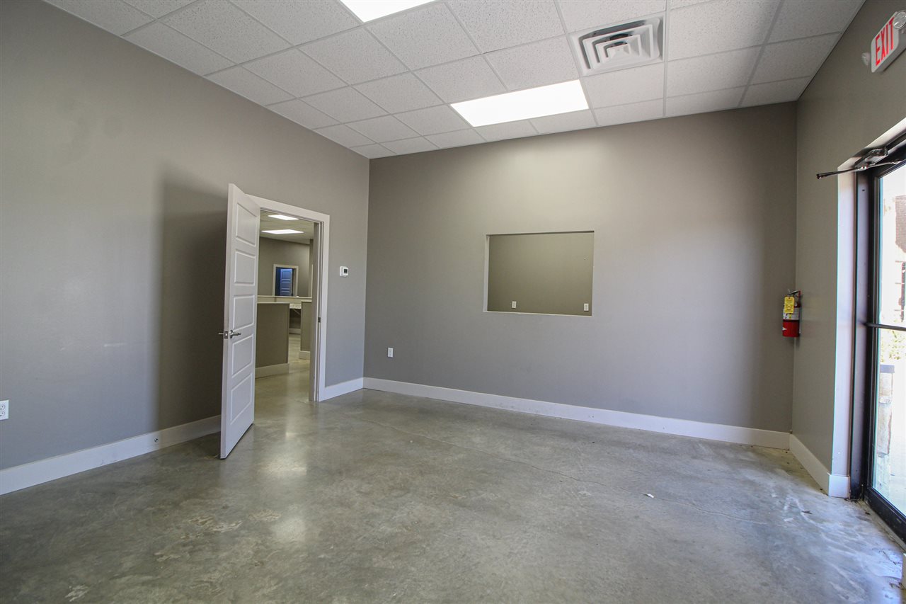 Carriage Hill - Commercial Sale