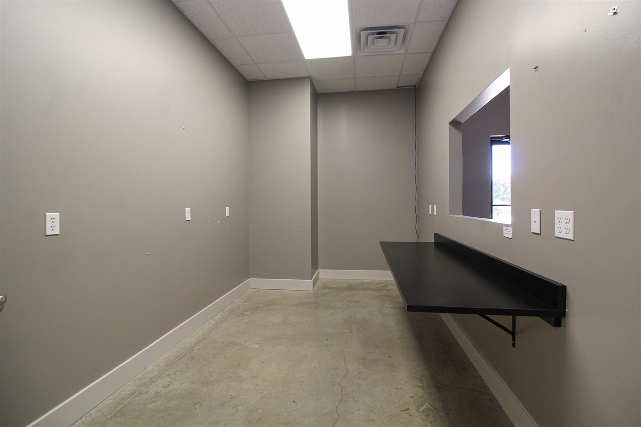 Carriage Hill - Commercial Sale