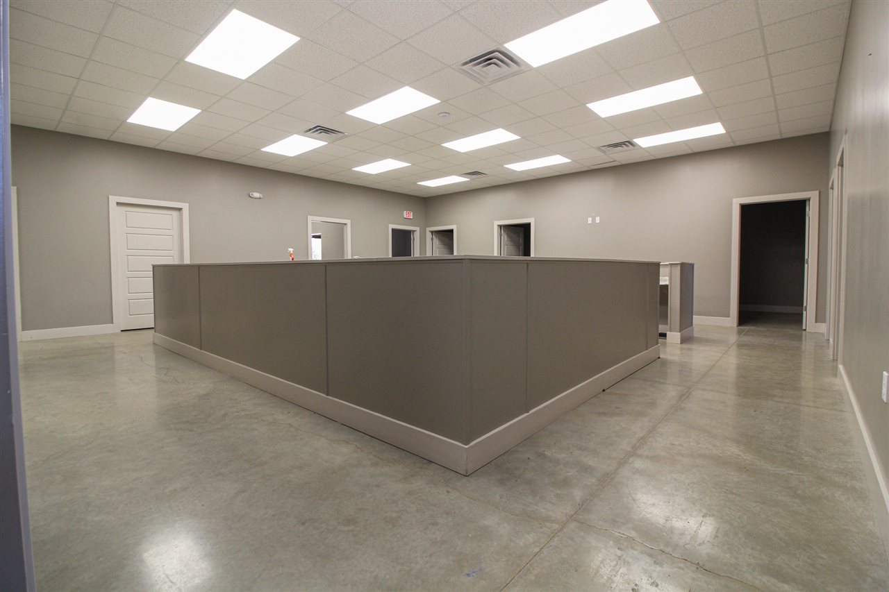 Carriage Hill - Commercial Sale