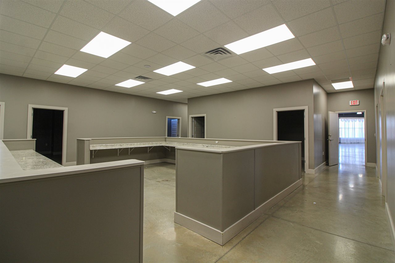 Carriage Hill - Commercial Sale