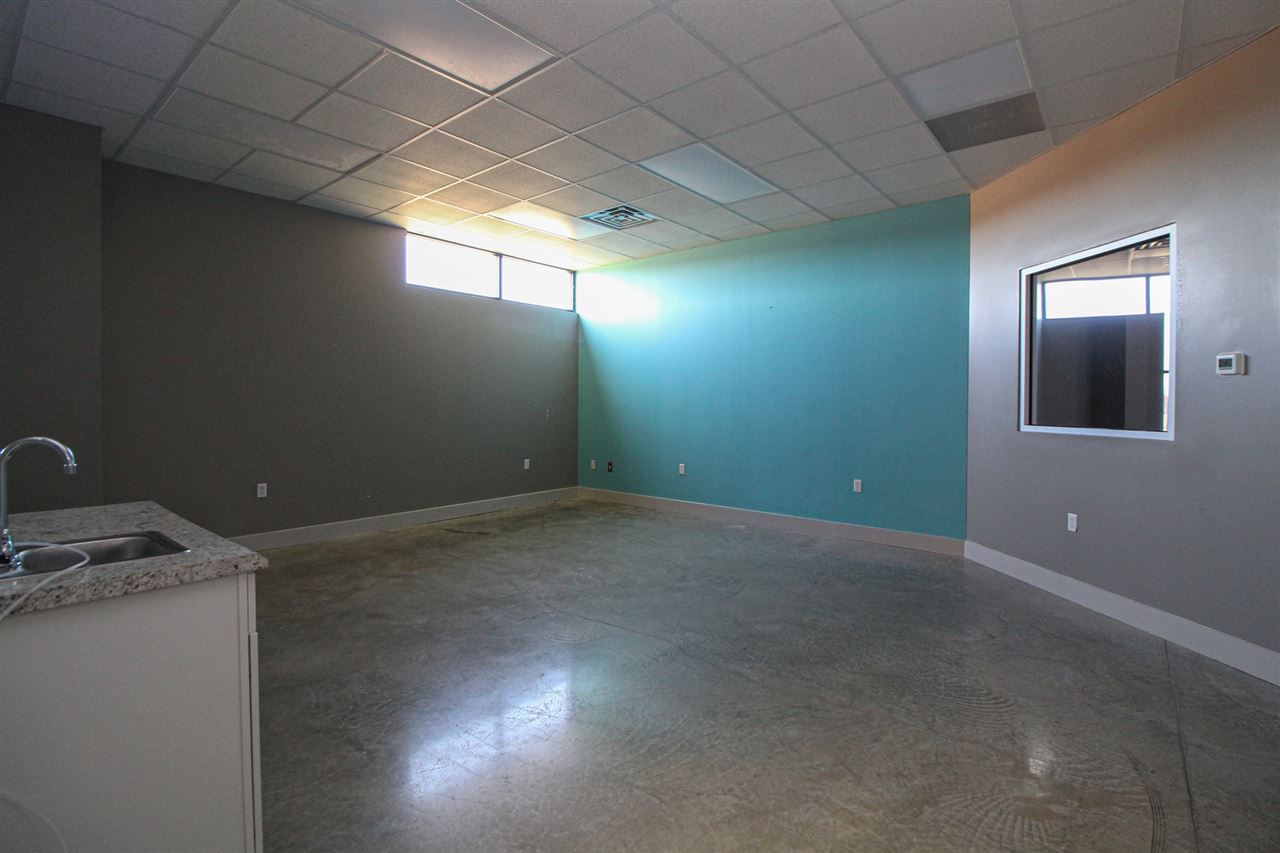 Carriage Hill - Commercial Sale