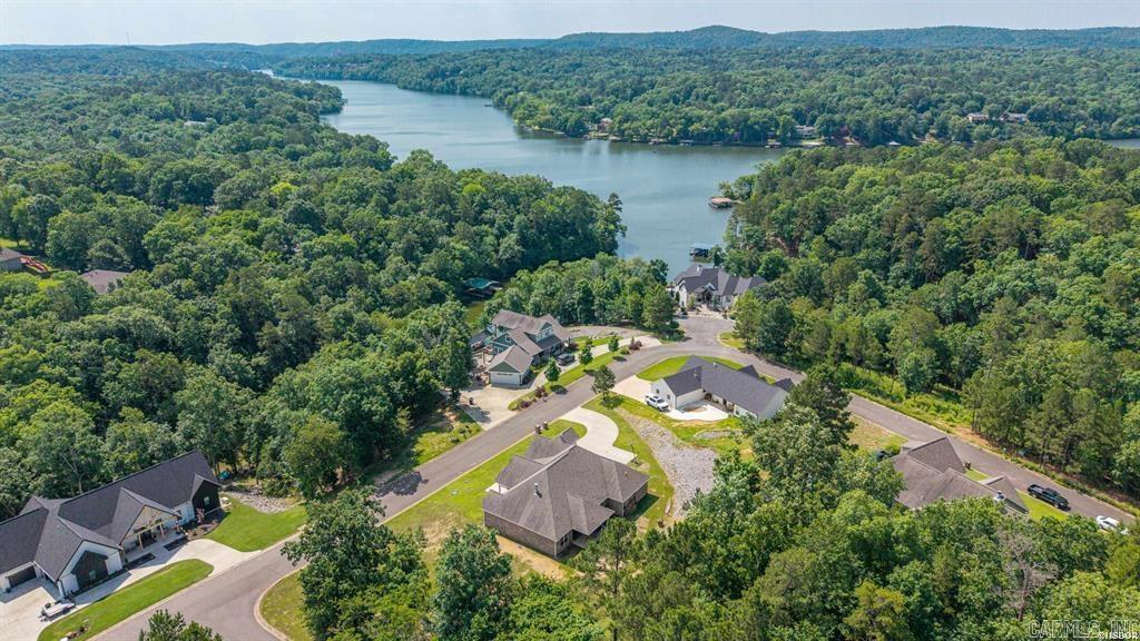WINDSONG BAY ESTATE - Residential