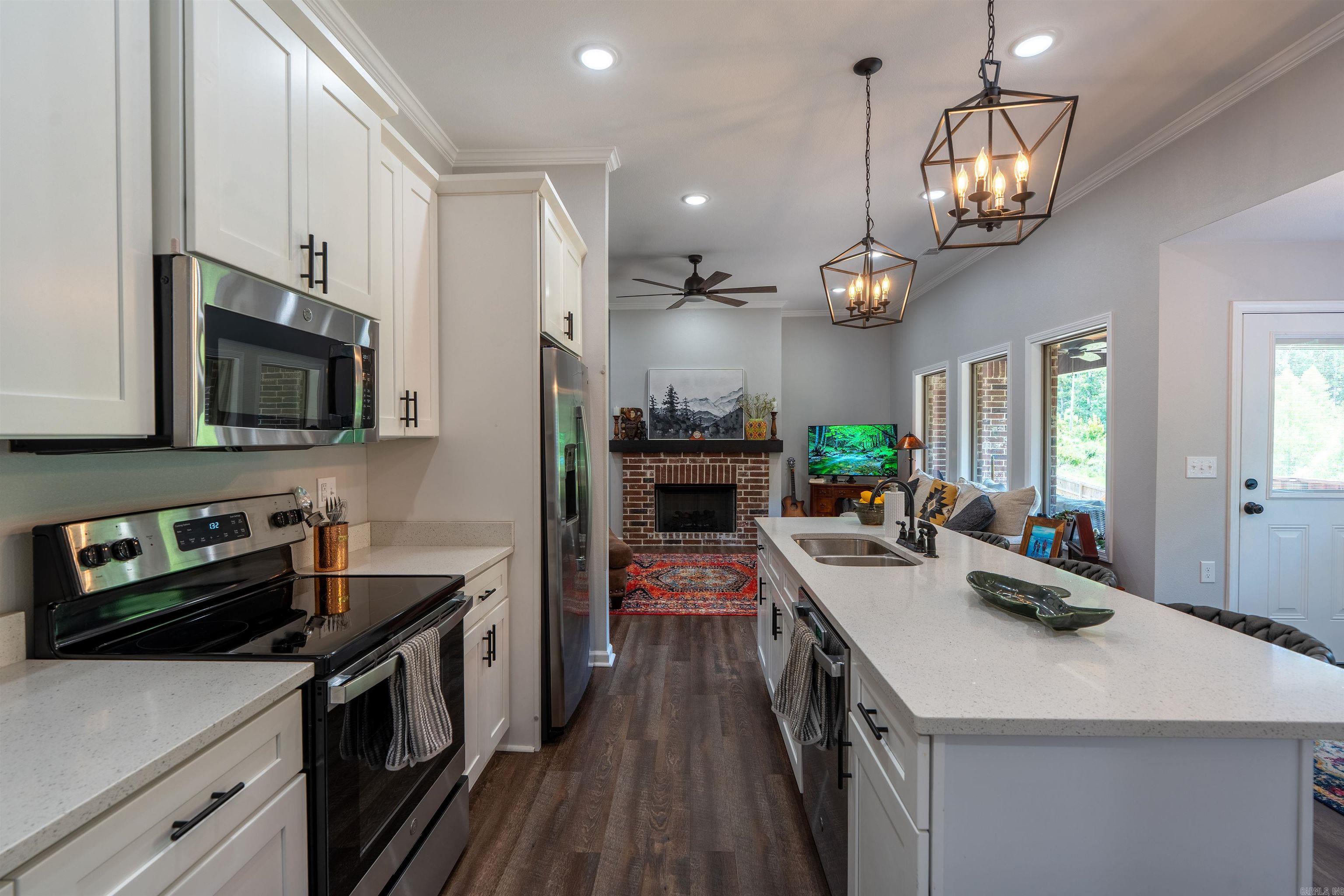 LITTLE RED RIVER ESTATES - Residential