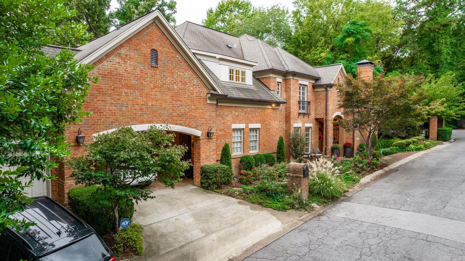 ST JOHNS WOOD - Residential