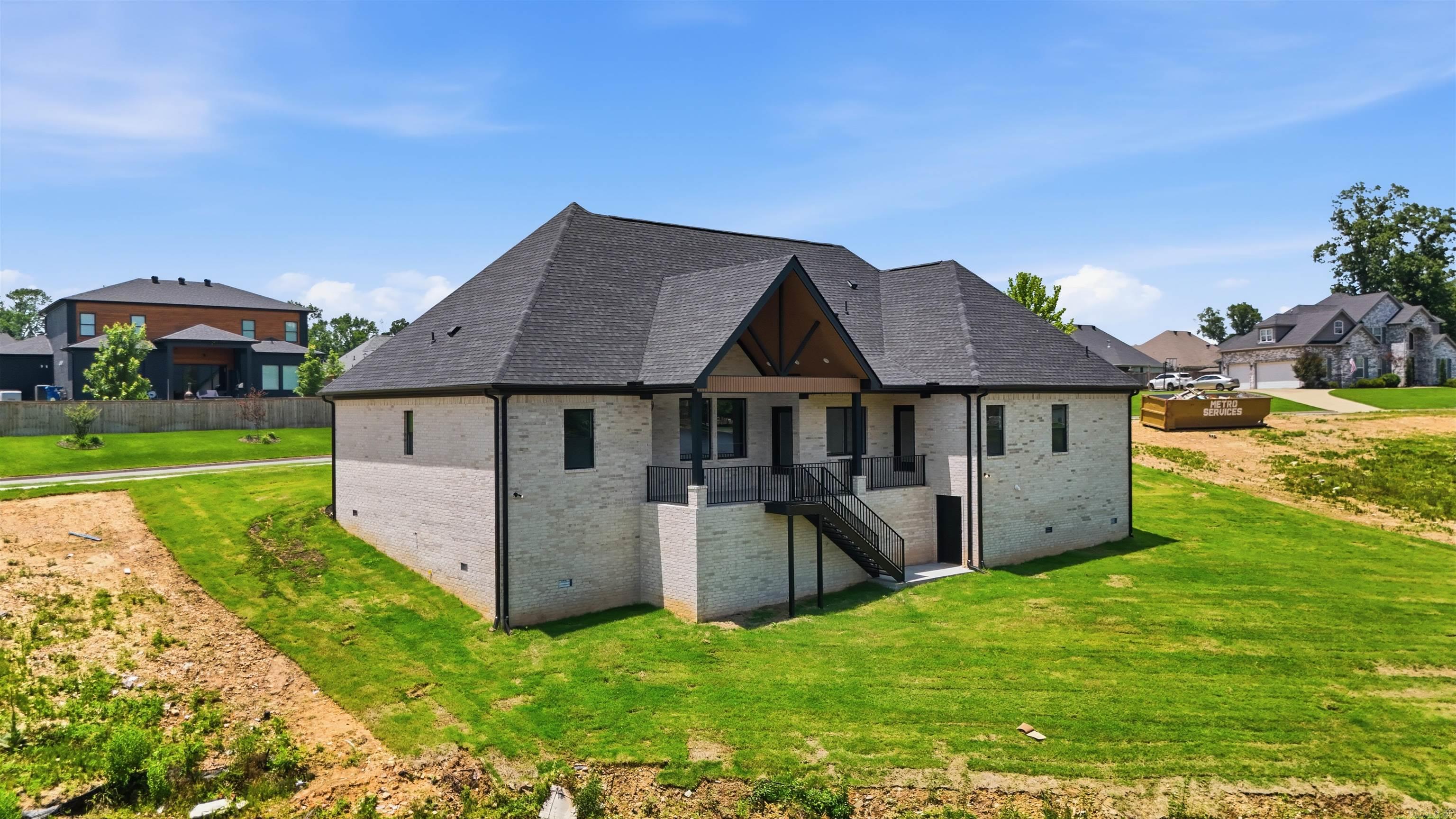 NORTH SHORE @ HURRICANE LAKE EST - Residential