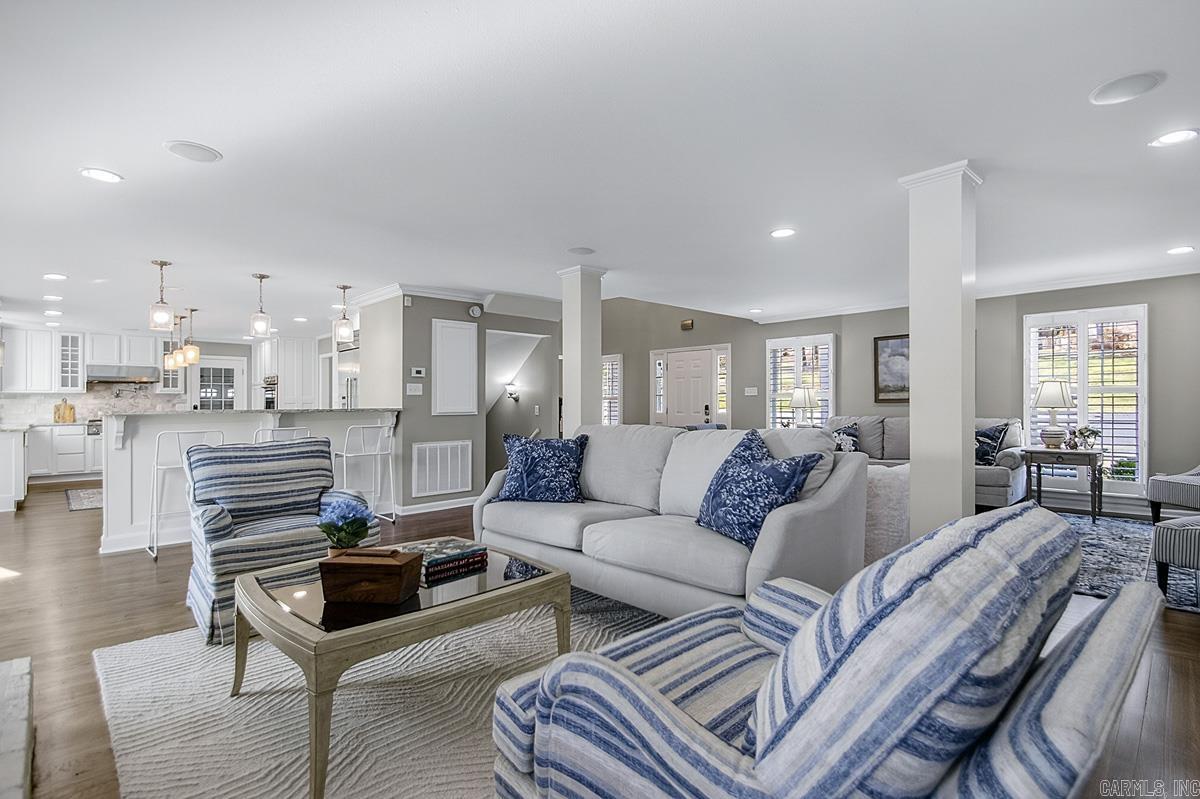 PLEASANT VALLEY - Residential