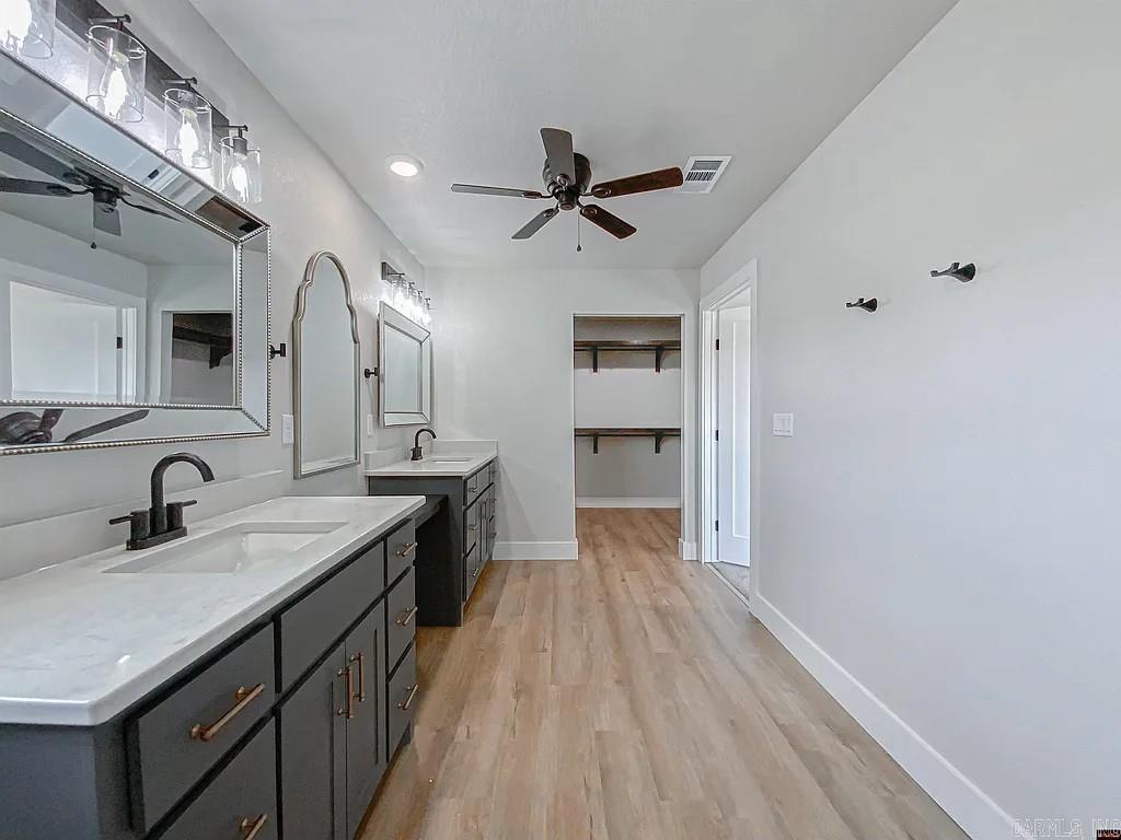 SOUTHSIDE MEADOWS - Residential