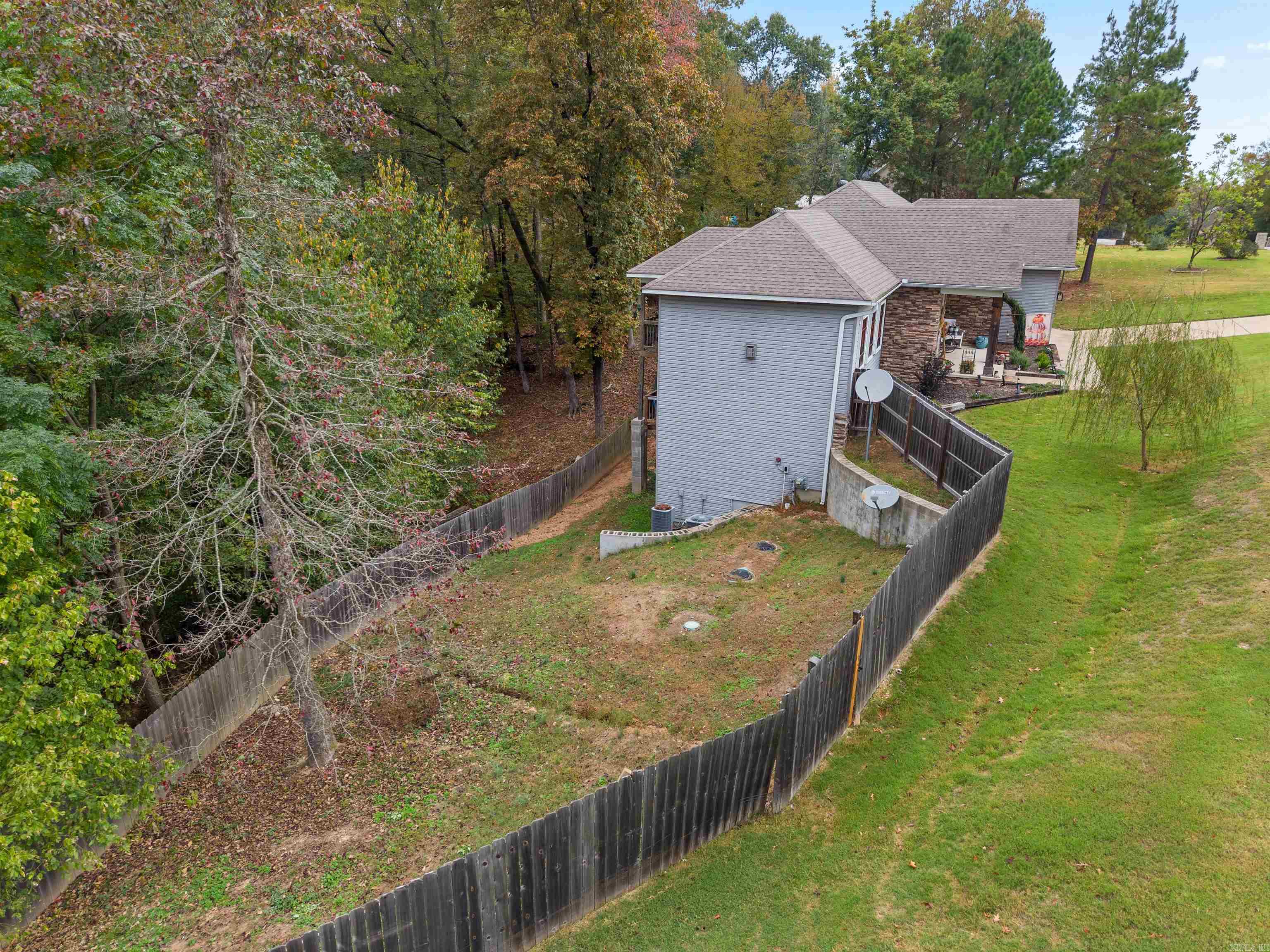 DIAMOND RIDGE ESTATES - Residential