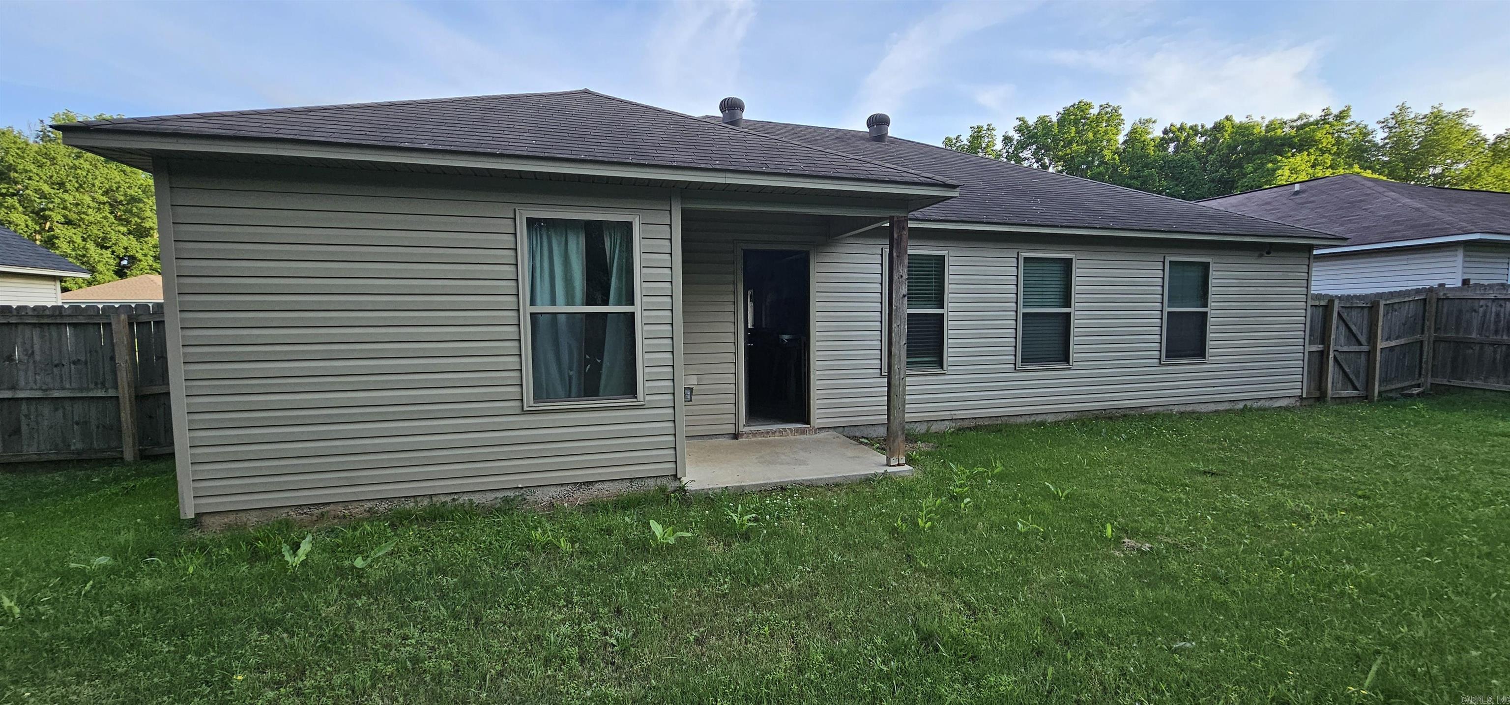 APPLE BLOSSOM - Residential