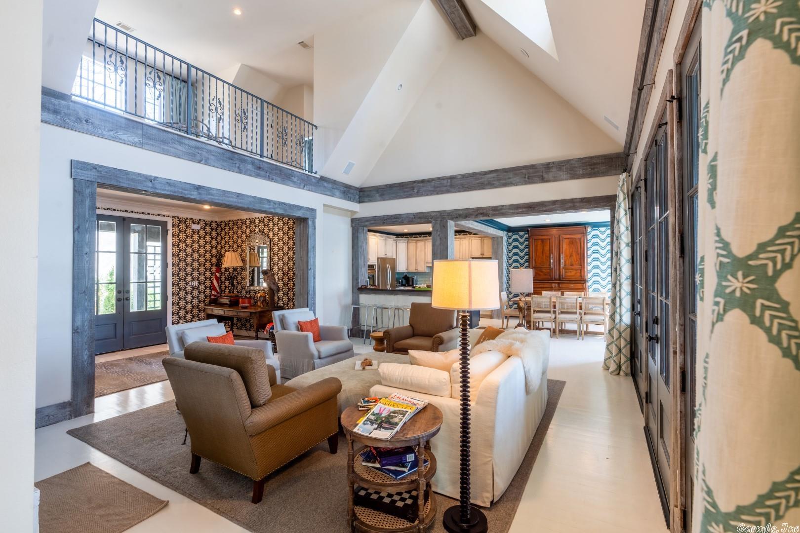 EI: ROND POINT - Residential