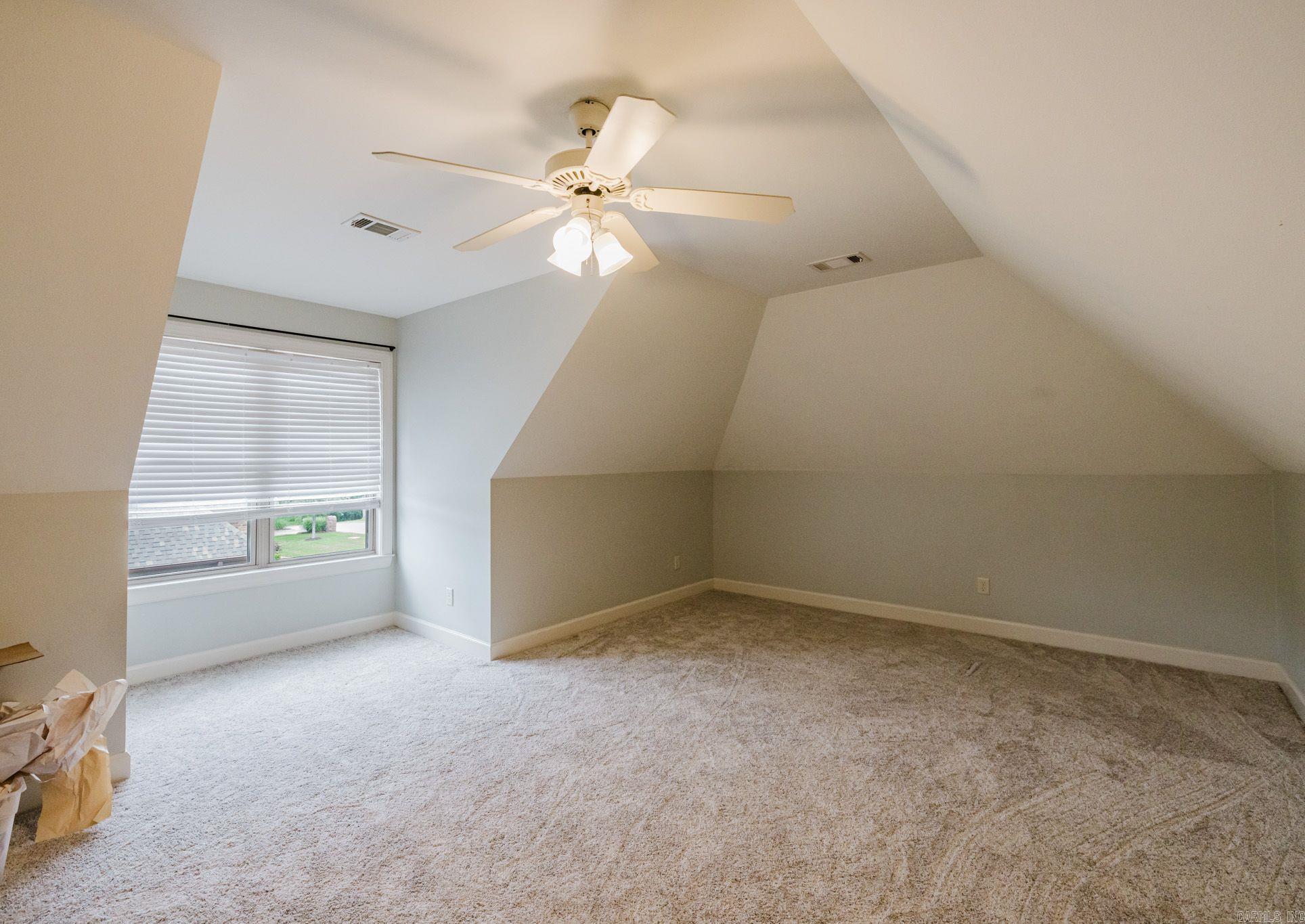 HURRICANE LAKE ESTATES QUAIL VAL - Residential