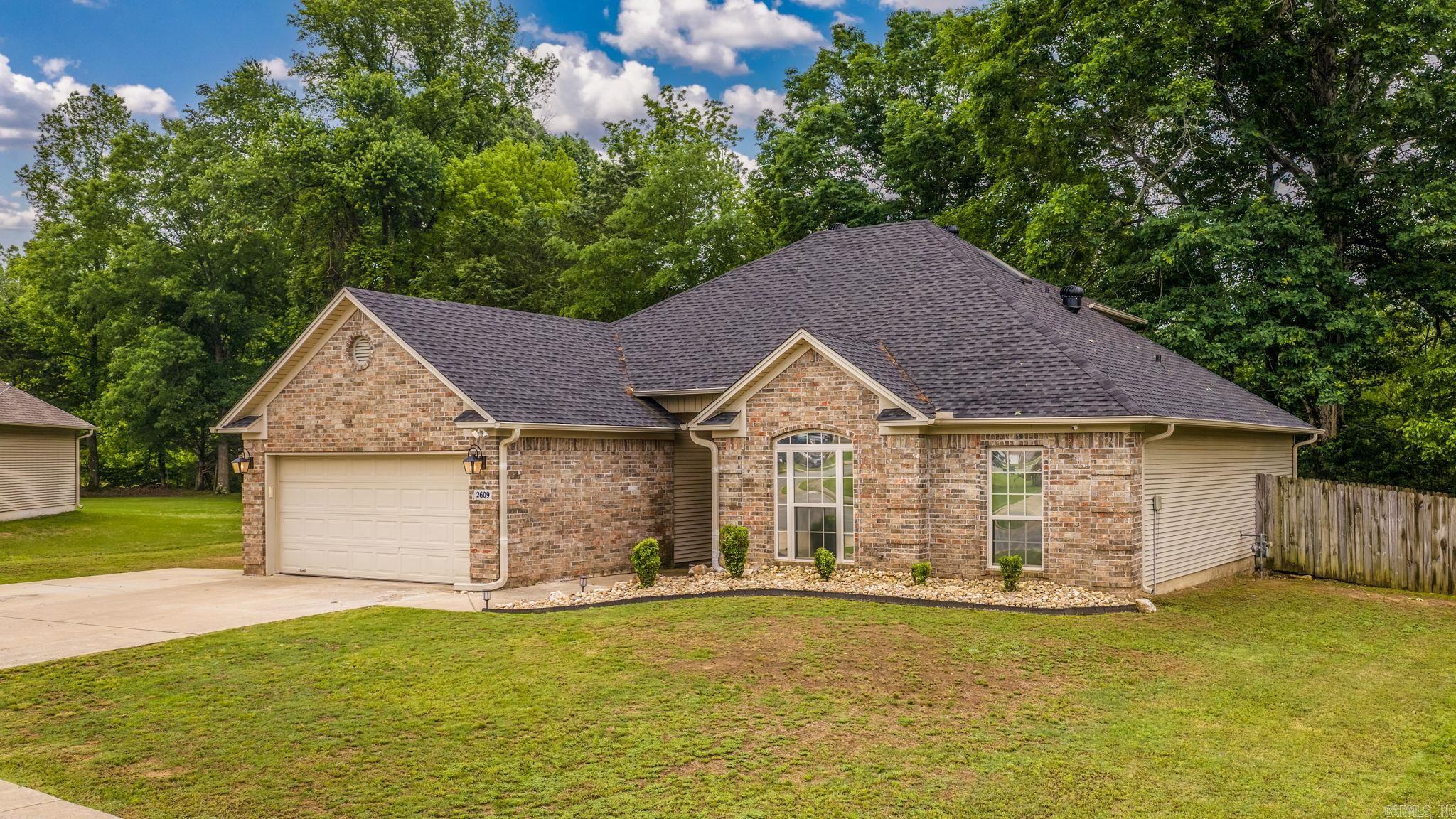 MEADOWLAKE - Residential