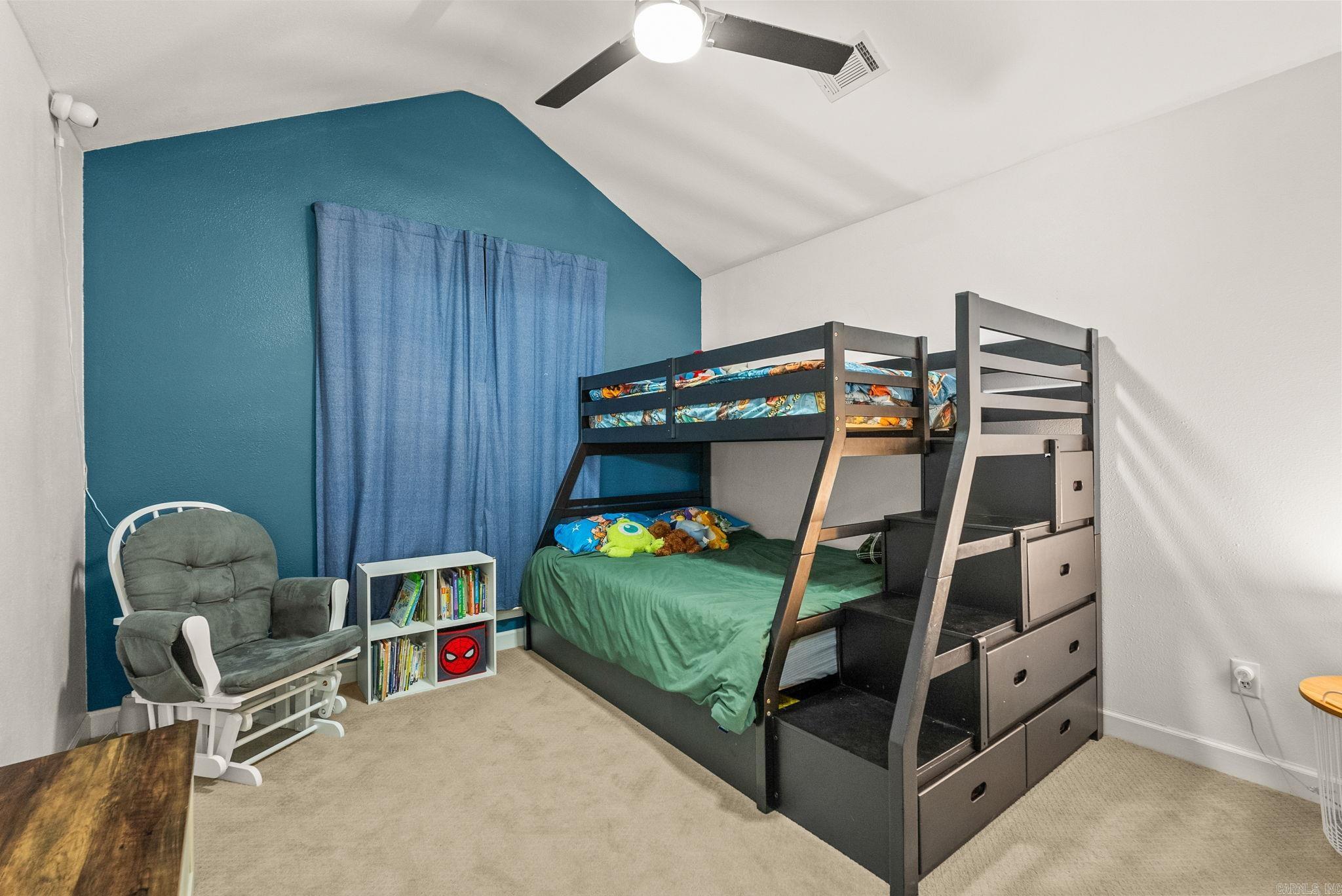 MEADOWLAKE - Residential