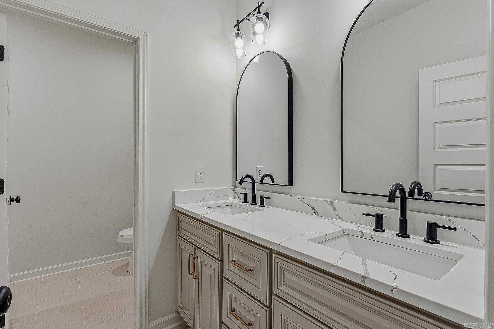 SILO RIDGE ESTATES - Residential