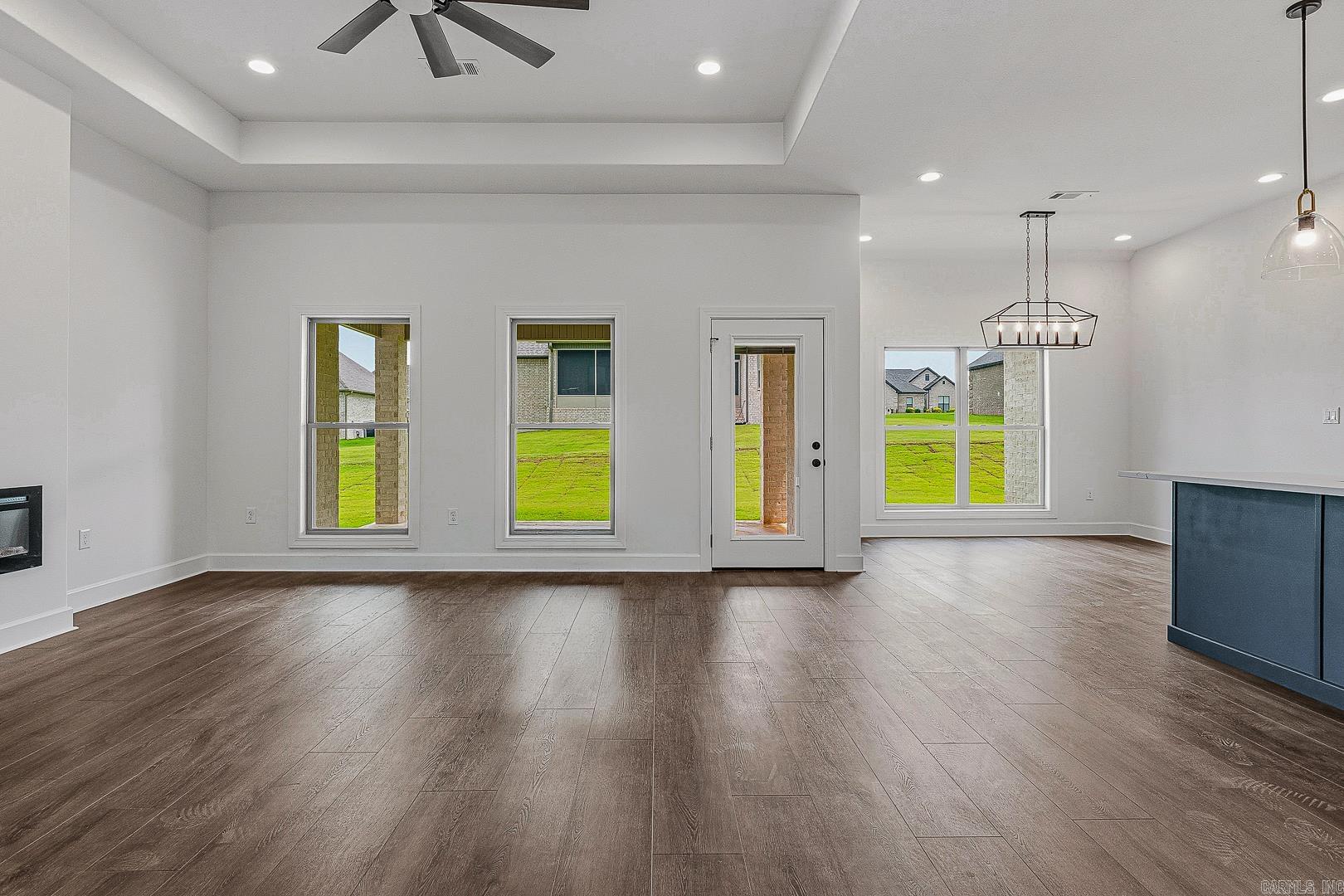 SILO RIDGE ESTATES - Residential