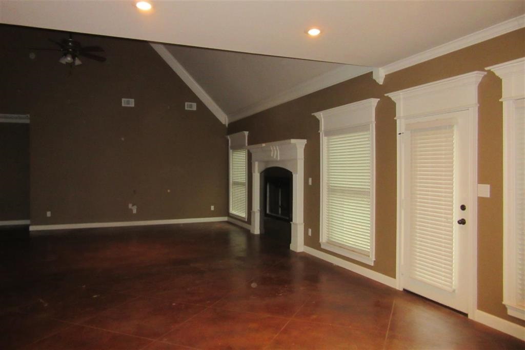 HURRICANE LAKE EST - Residential