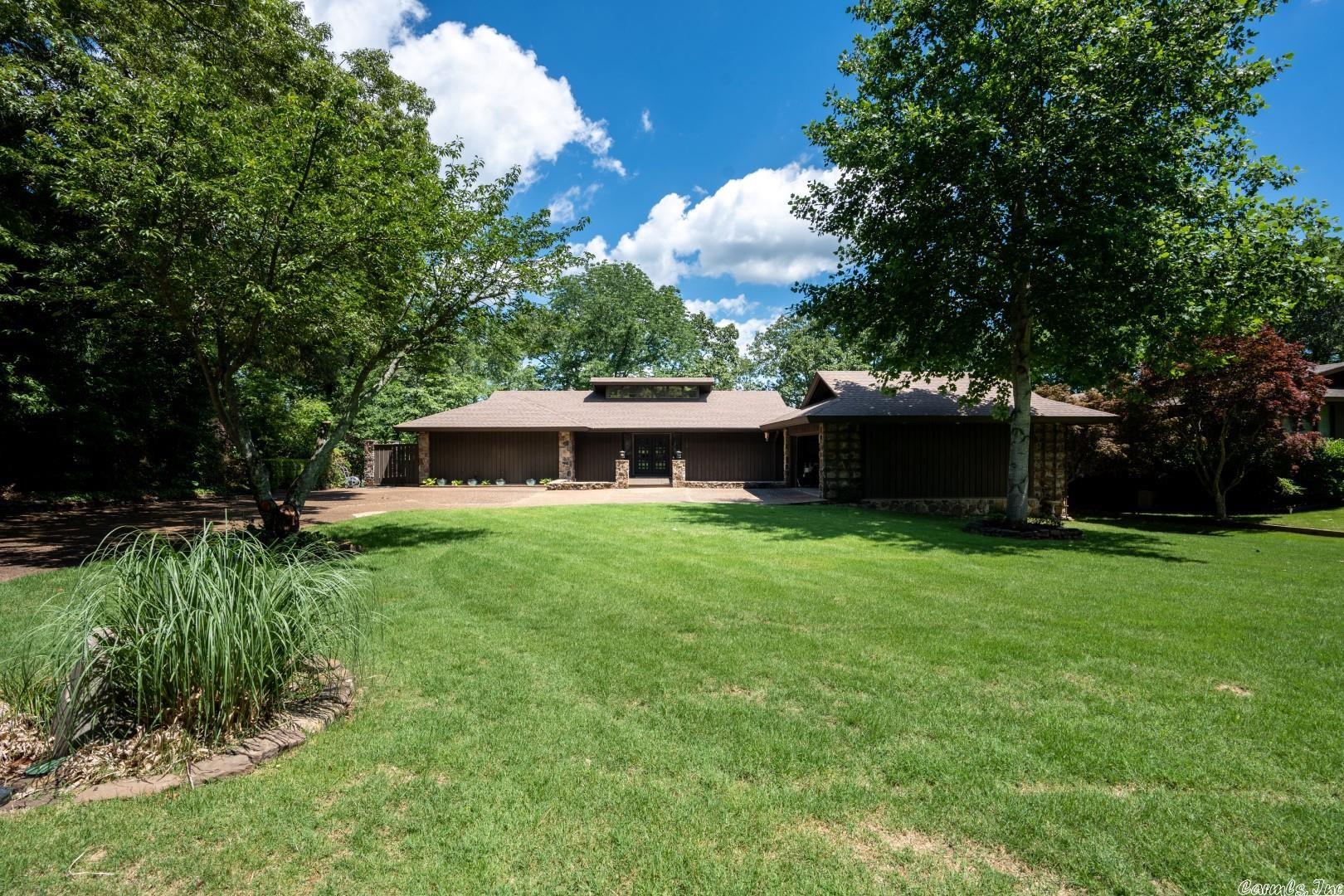BRIARCLIFF - LAKE - Residential