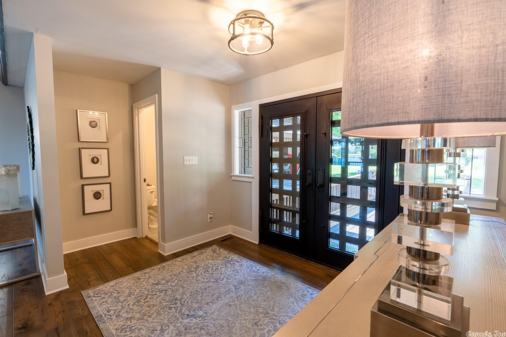 BRIARCLIFF - LAKE - Residential