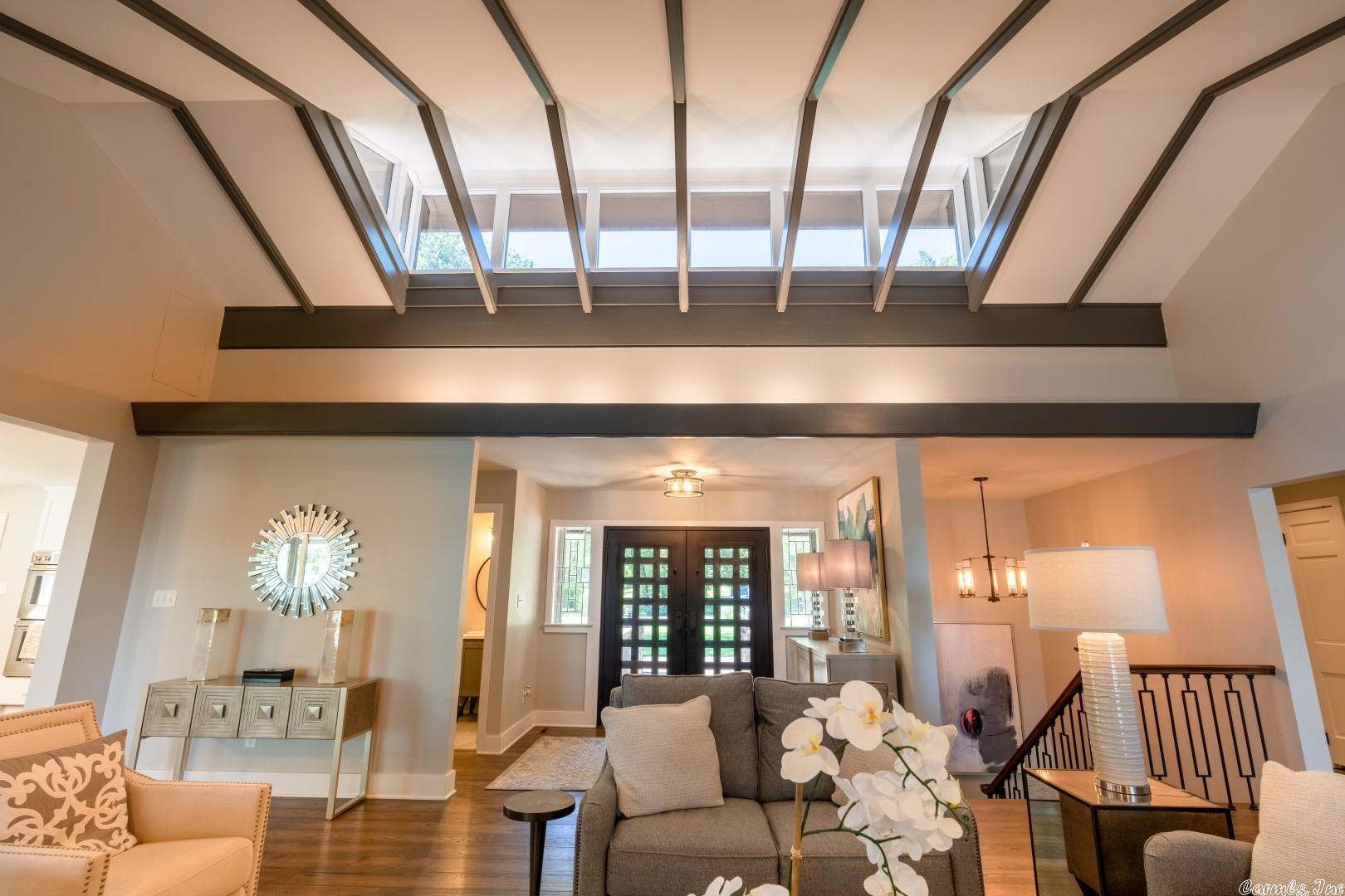 BRIARCLIFF - LAKE - Residential