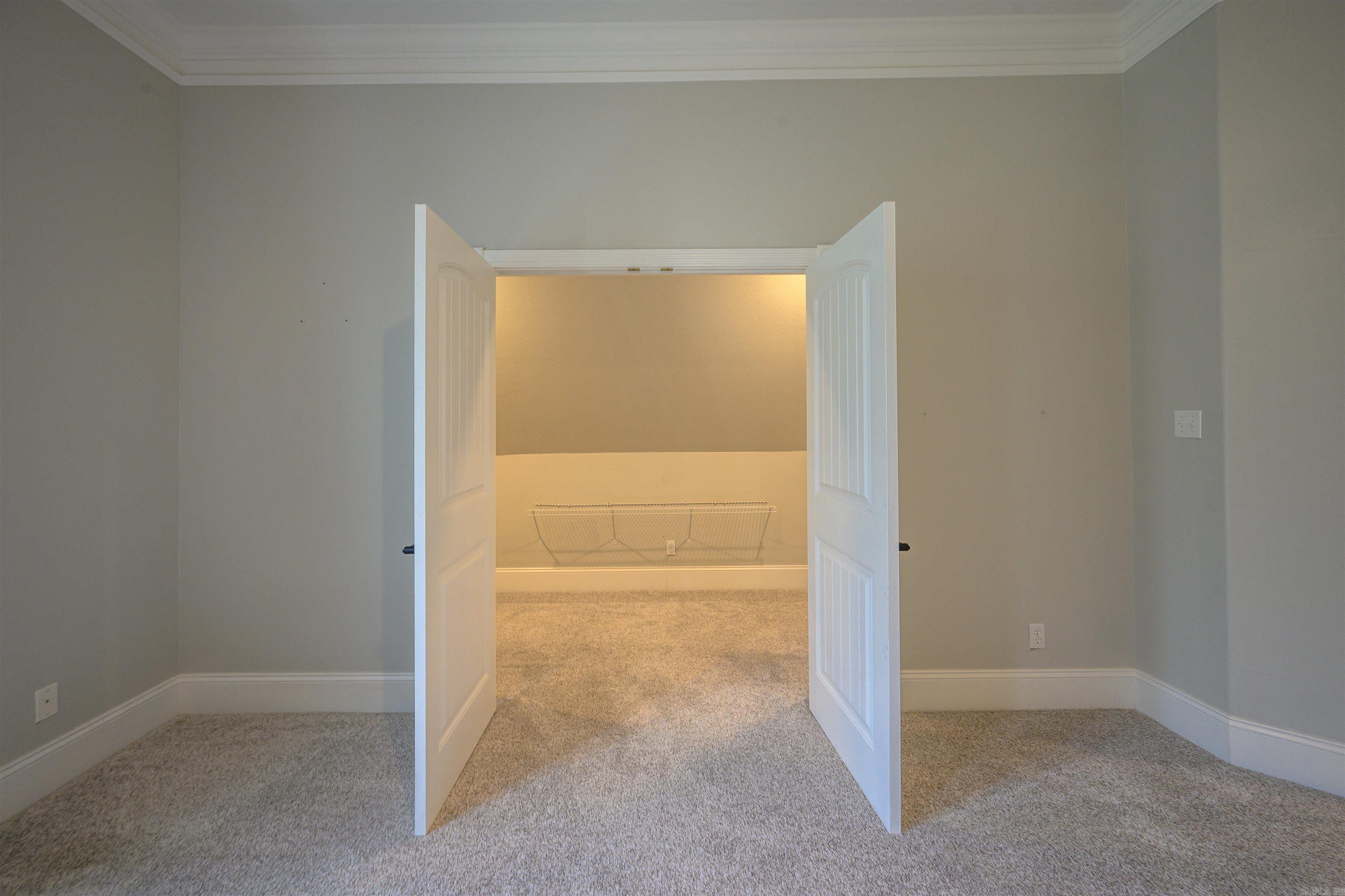 WOLFORD - Residential
