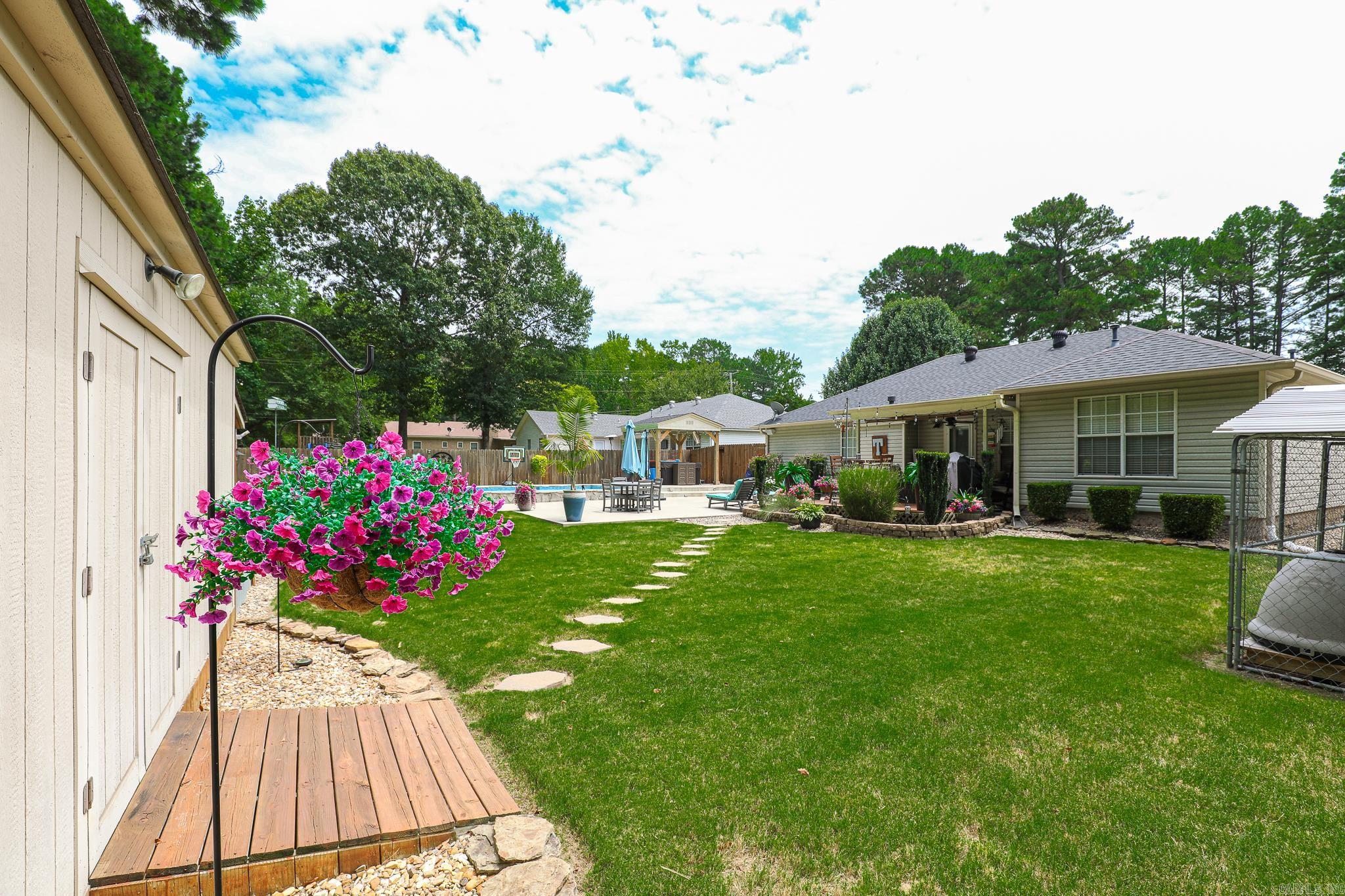 SHEFFIELD COVE - Residential