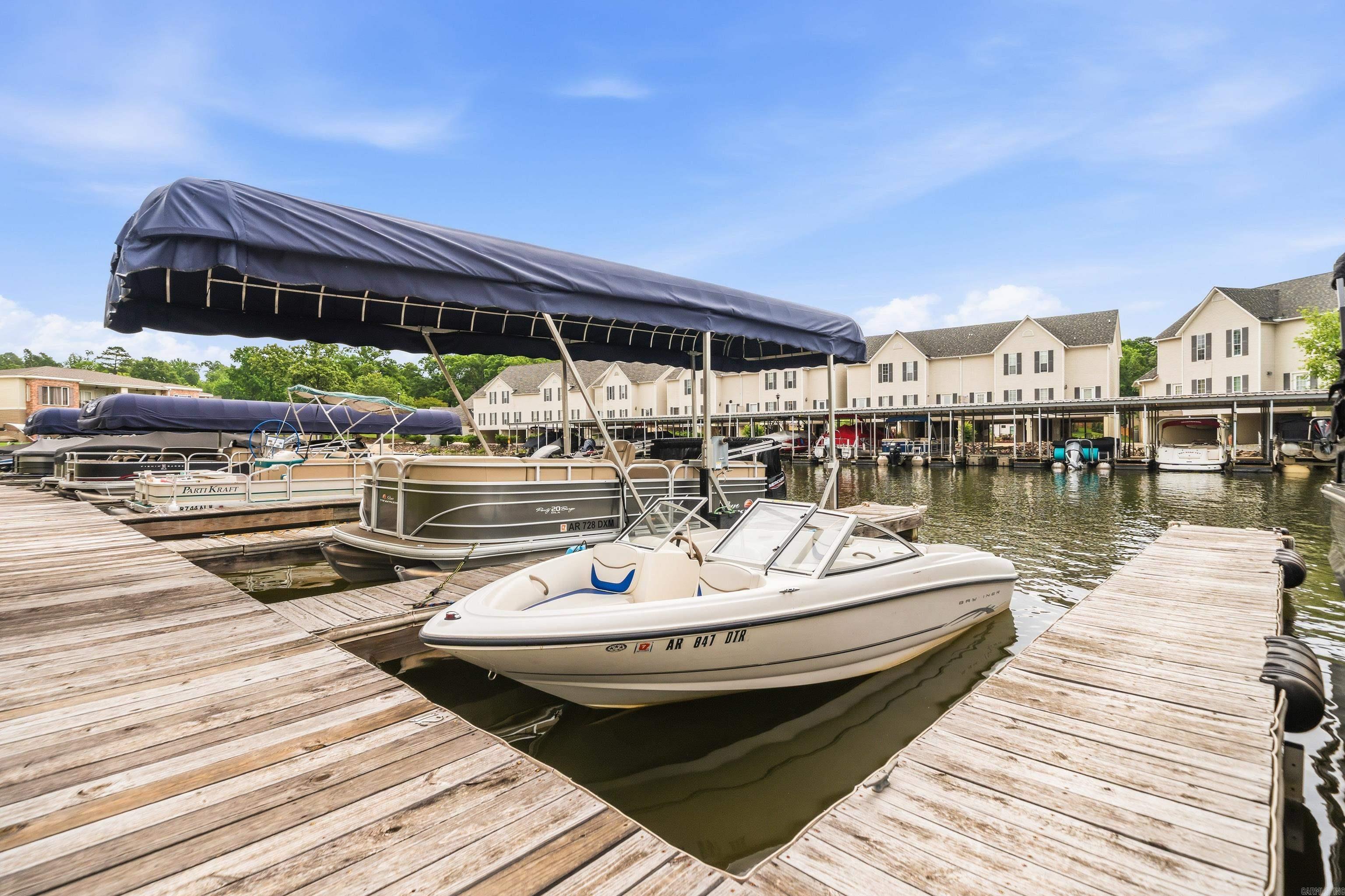 BAY SHORES - Residential