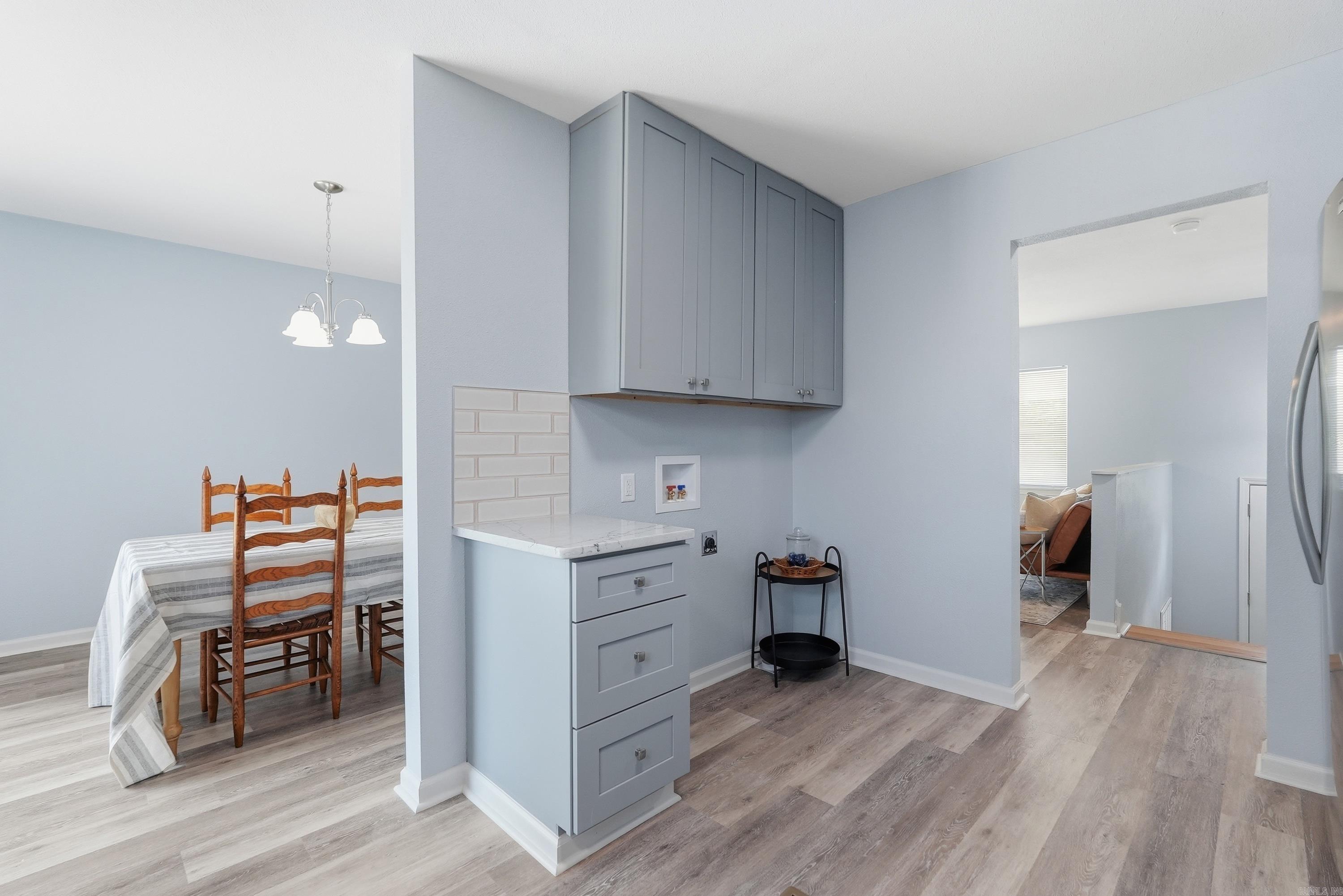 VALLEY VISTA - Residential