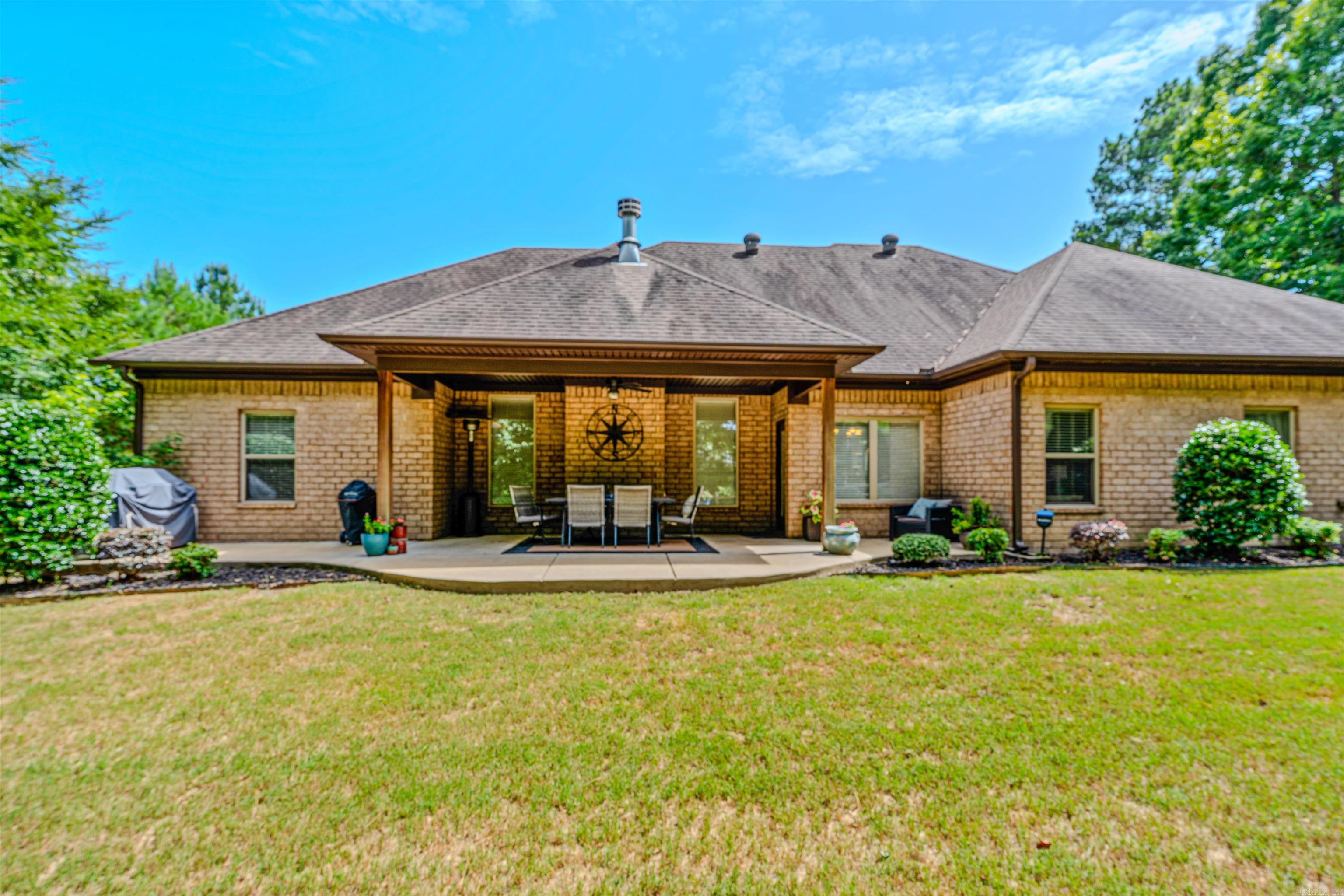 GREENWOOD ESTATES - Residential