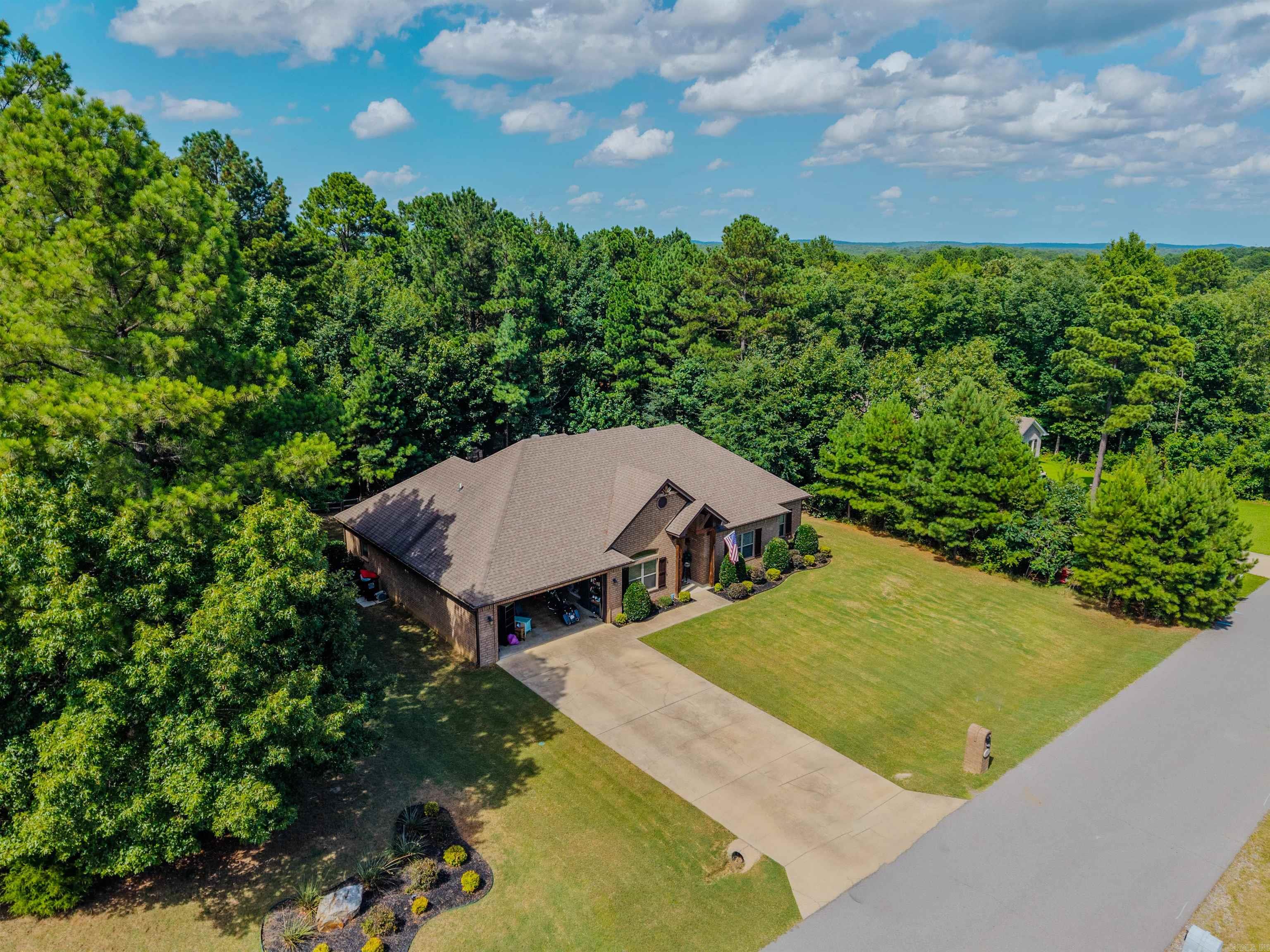 GREENWOOD ESTATES - Residential