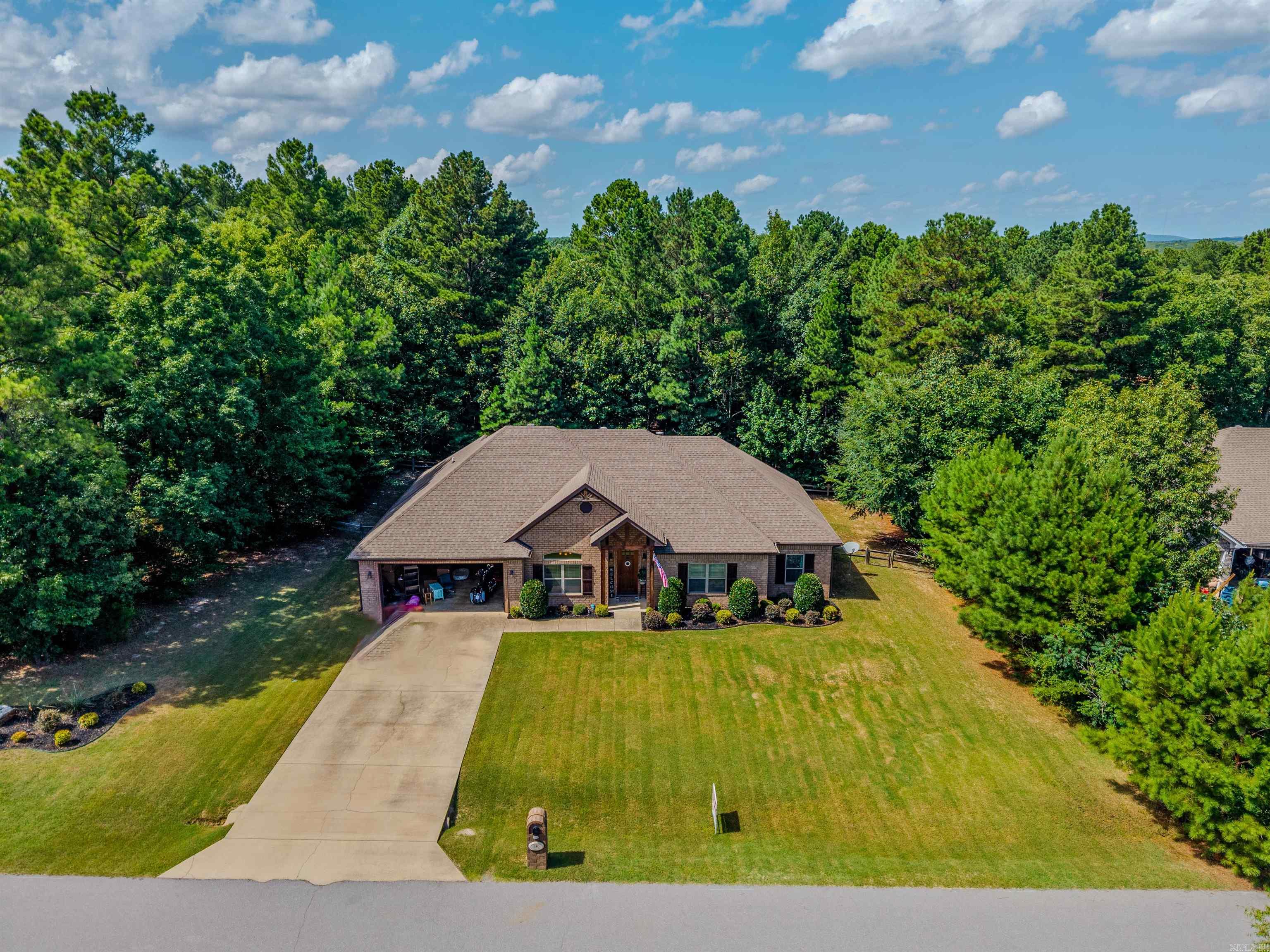GREENWOOD ESTATES - Residential