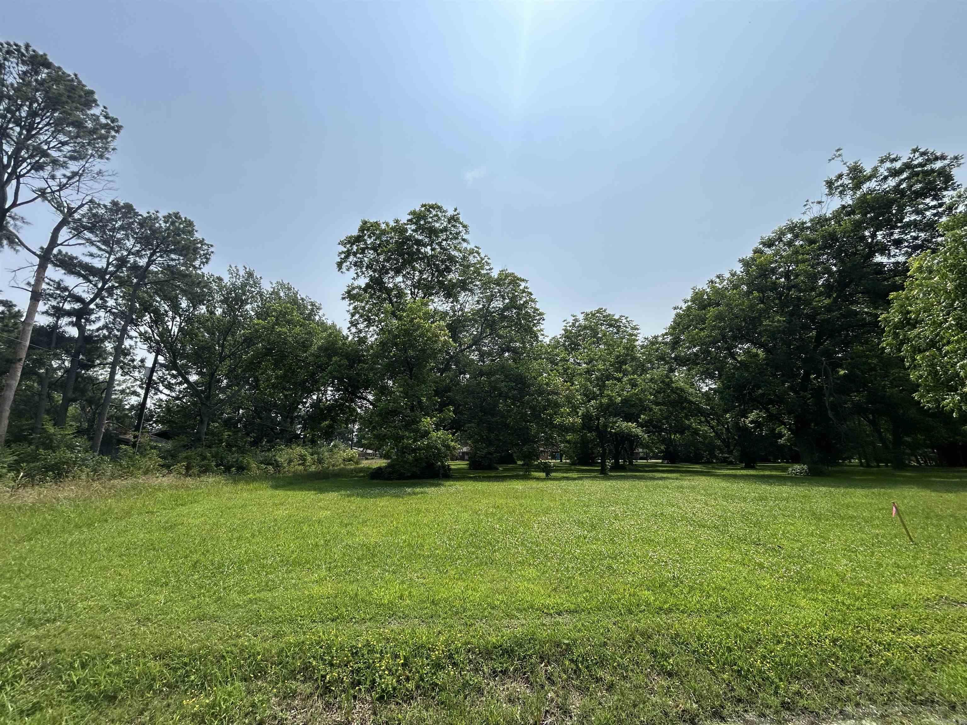 Crescent Hill - Land