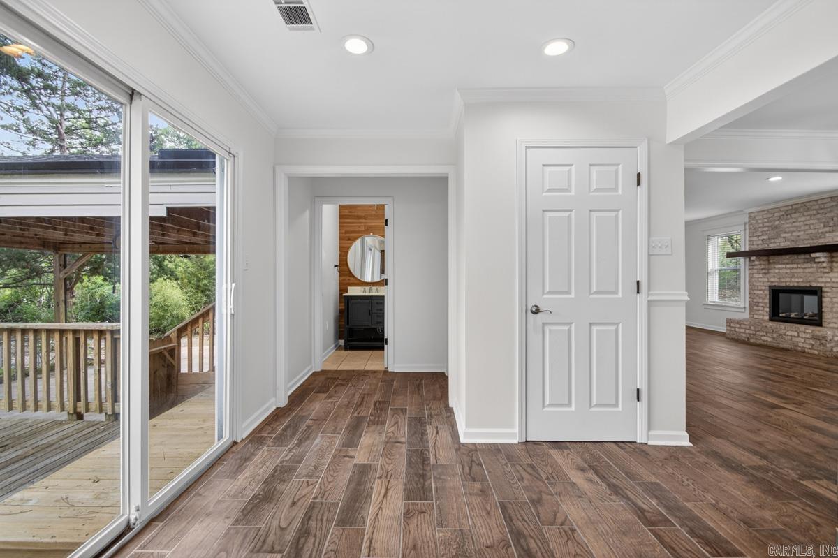 BLOOMFIELD HILLS - Residential