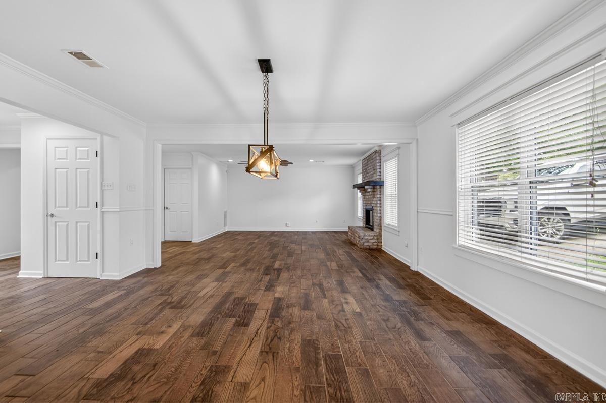 BLOOMFIELD HILLS - Residential