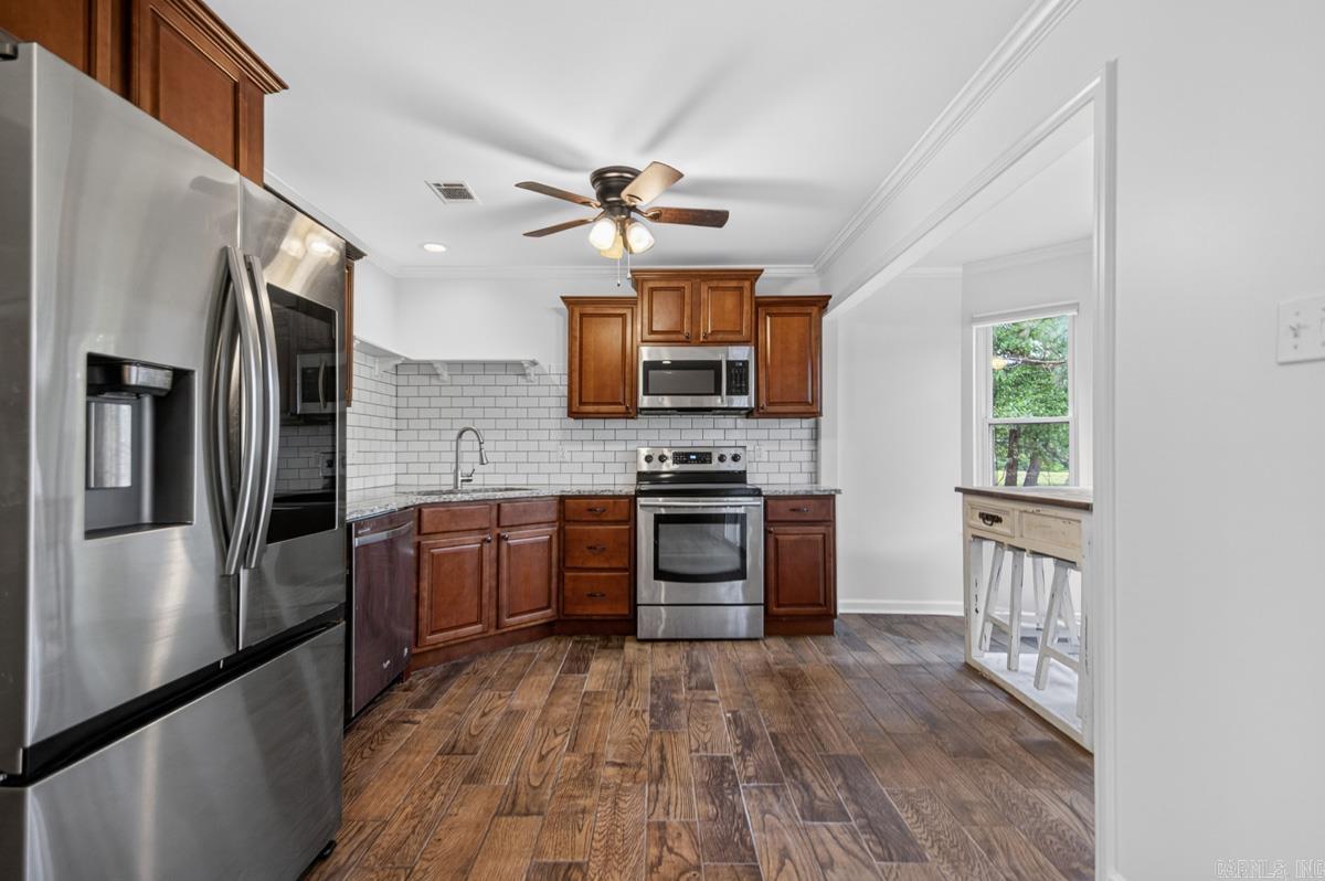 BLOOMFIELD HILLS - Residential