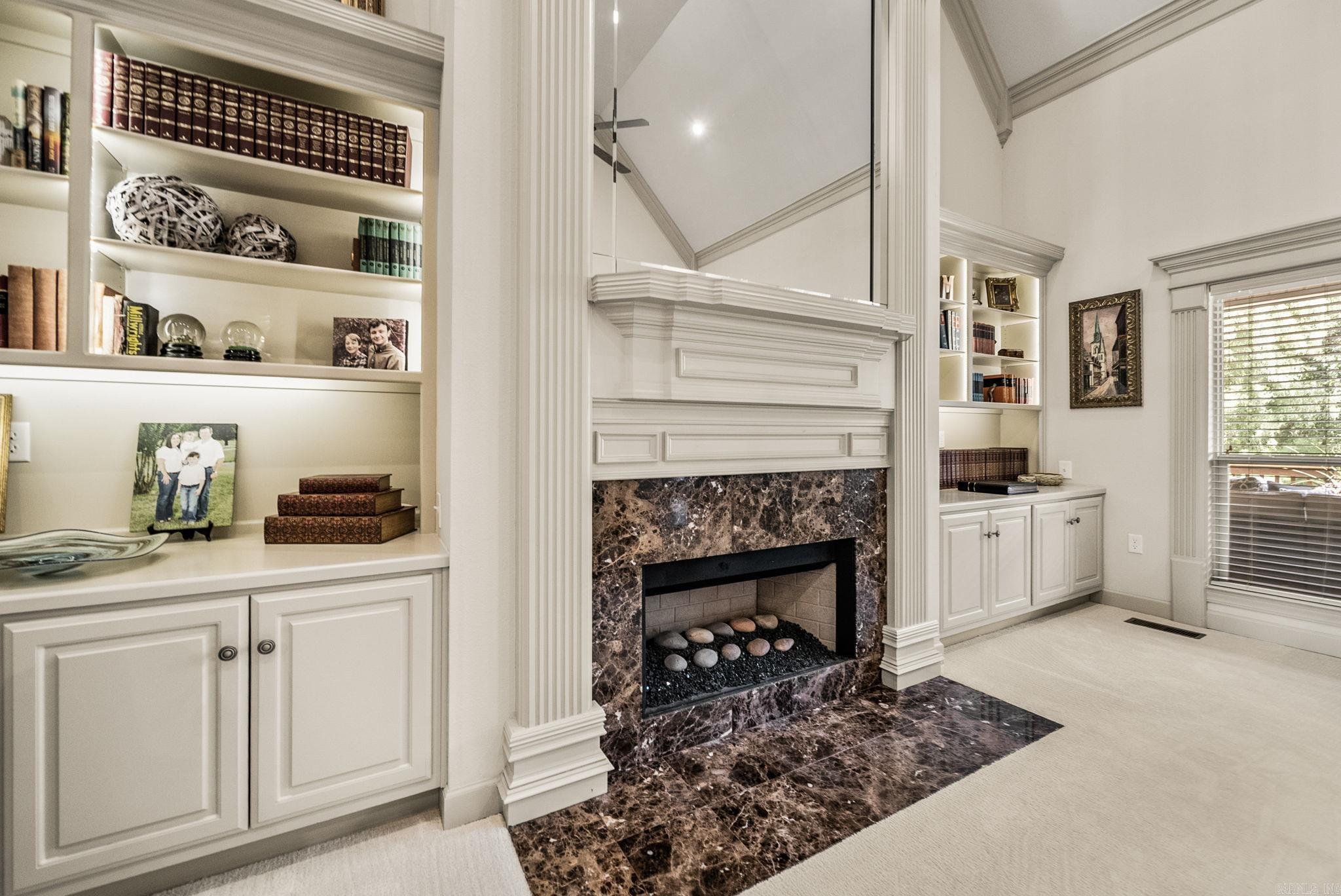 CHENAL VALLEY MARGEUAX - Residential
