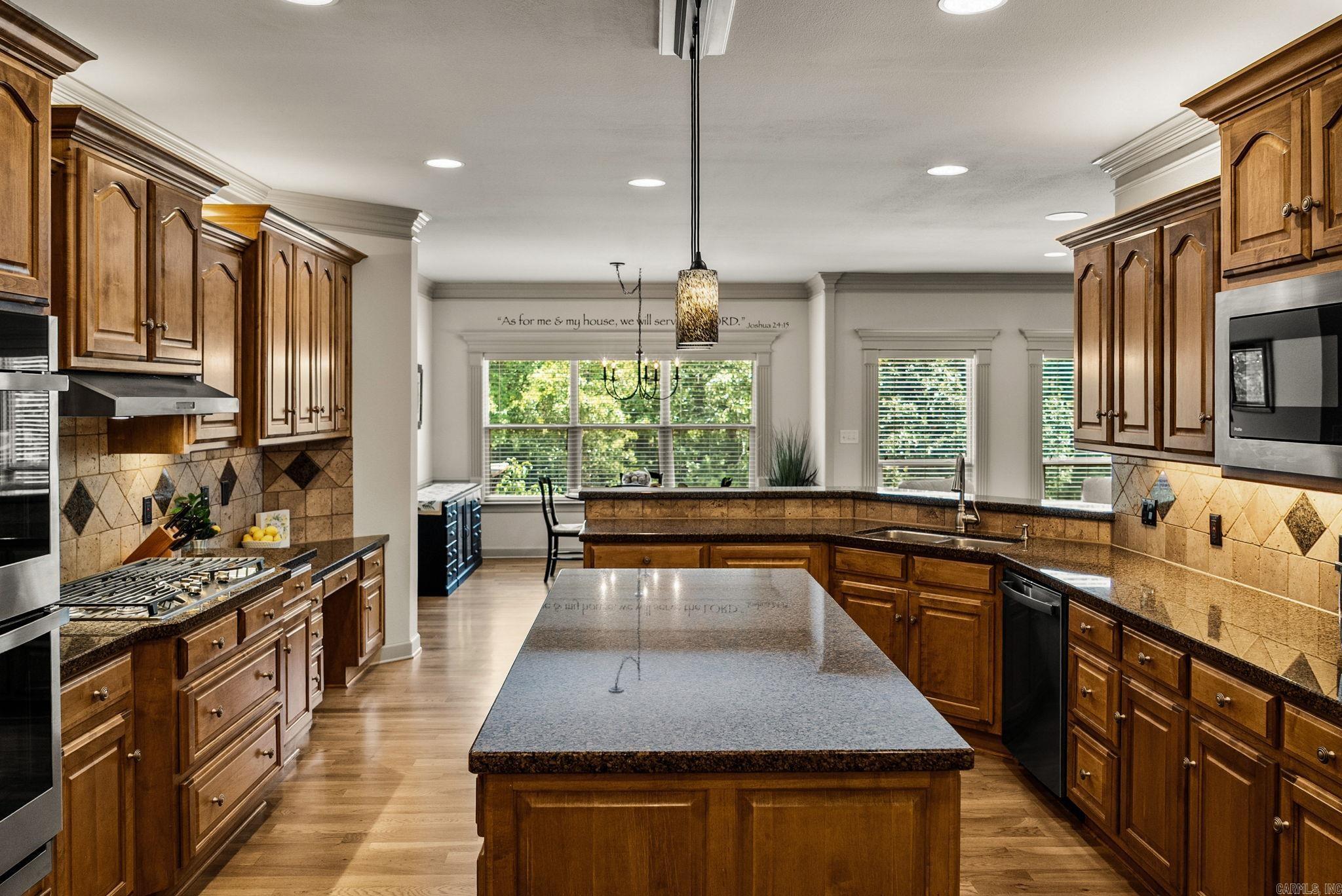 CHENAL VALLEY MARGEUAX - Residential