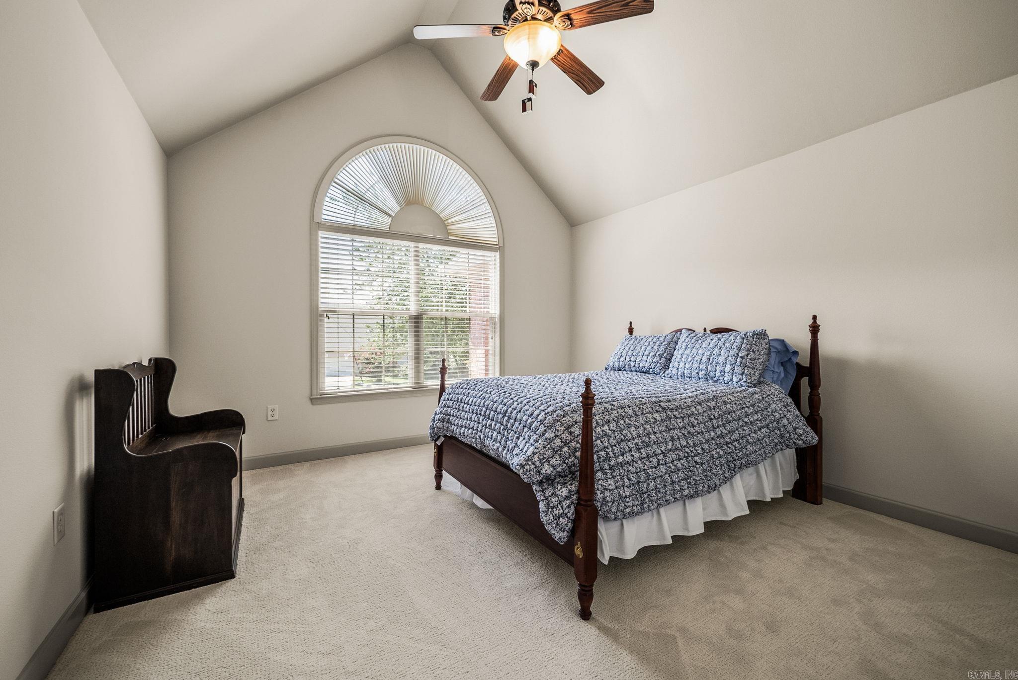 CHENAL VALLEY MARGEUAX - Residential