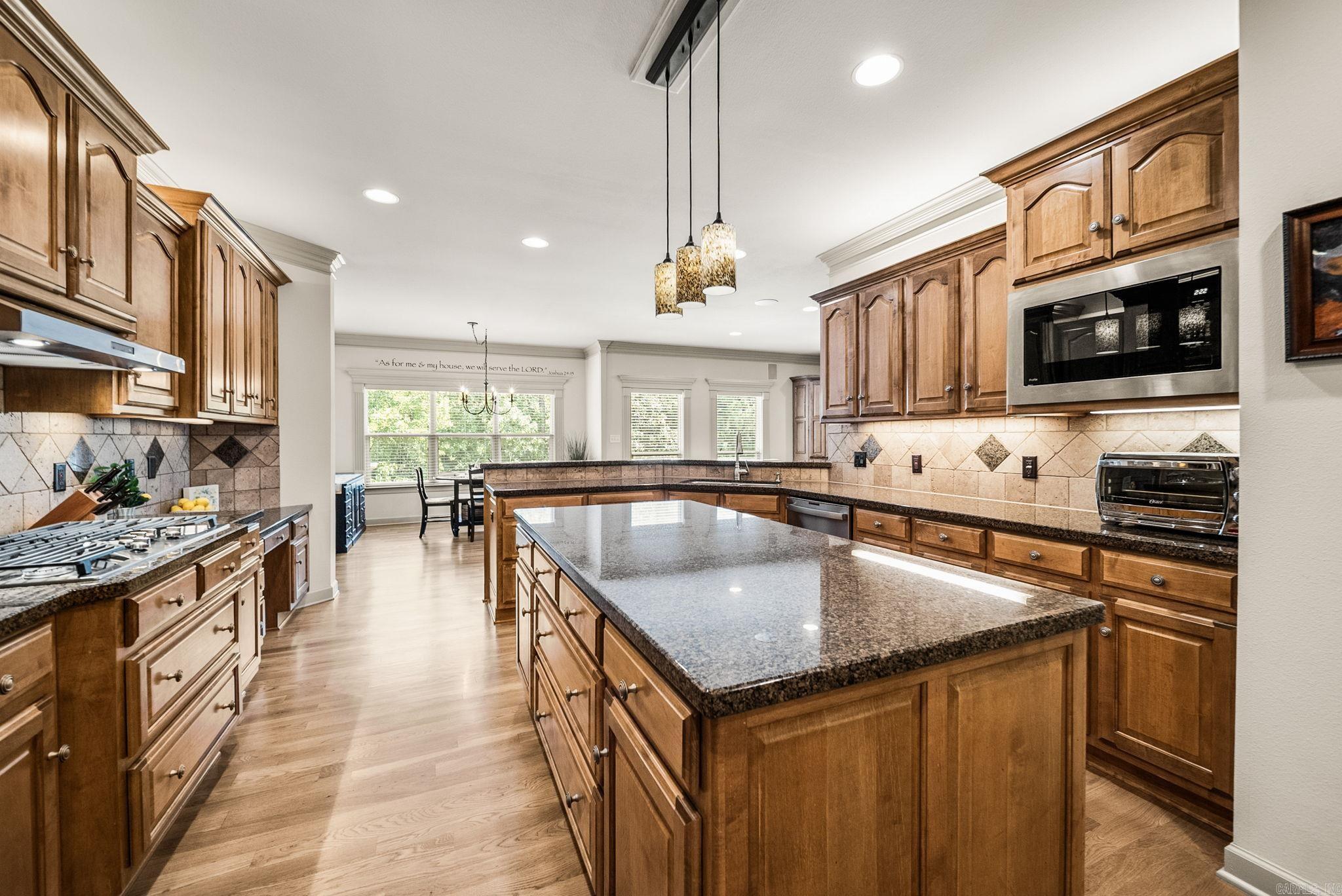 CHENAL VALLEY MARGEUAX - Residential