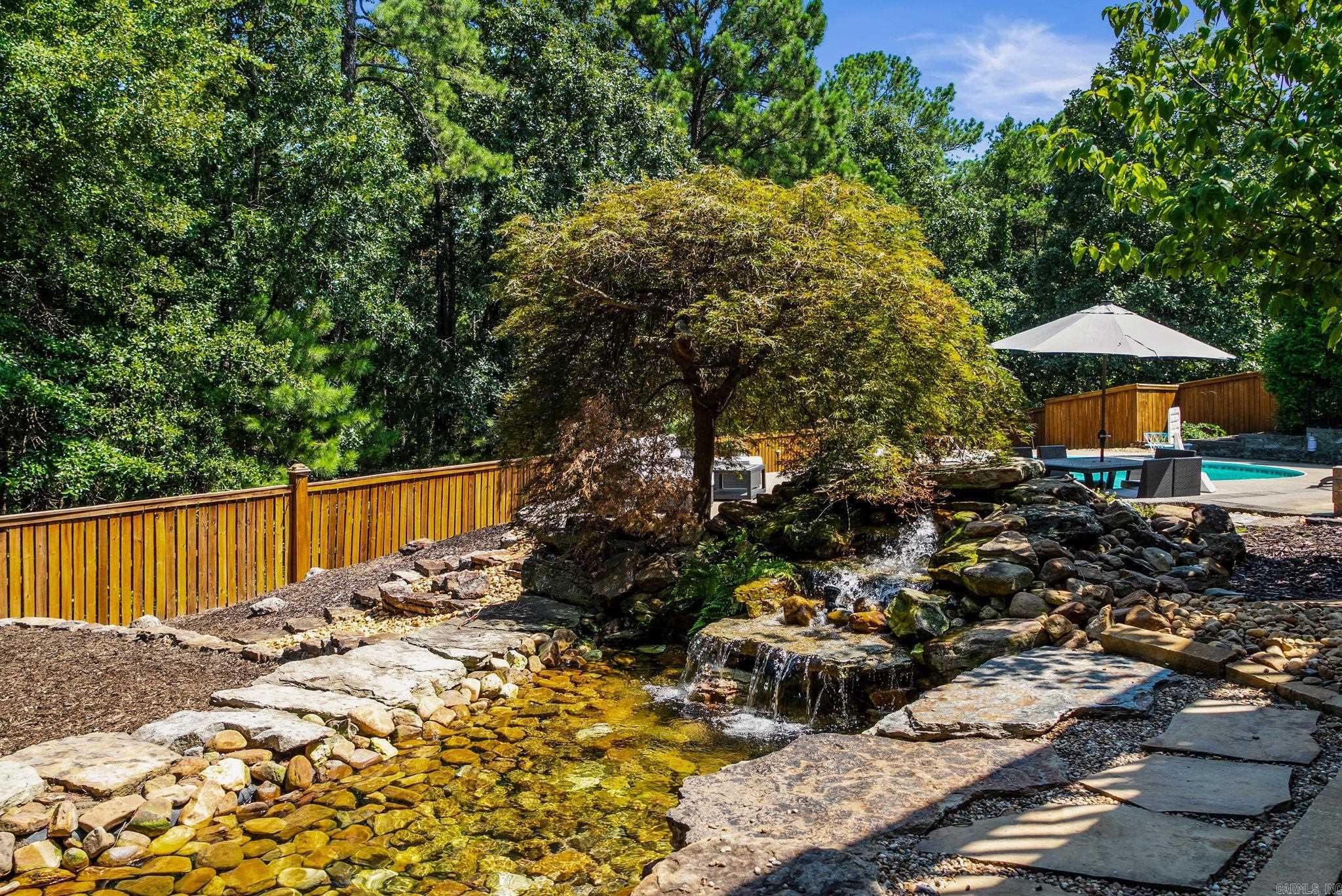 CHENAL VALLEY MARGEUAX - Residential