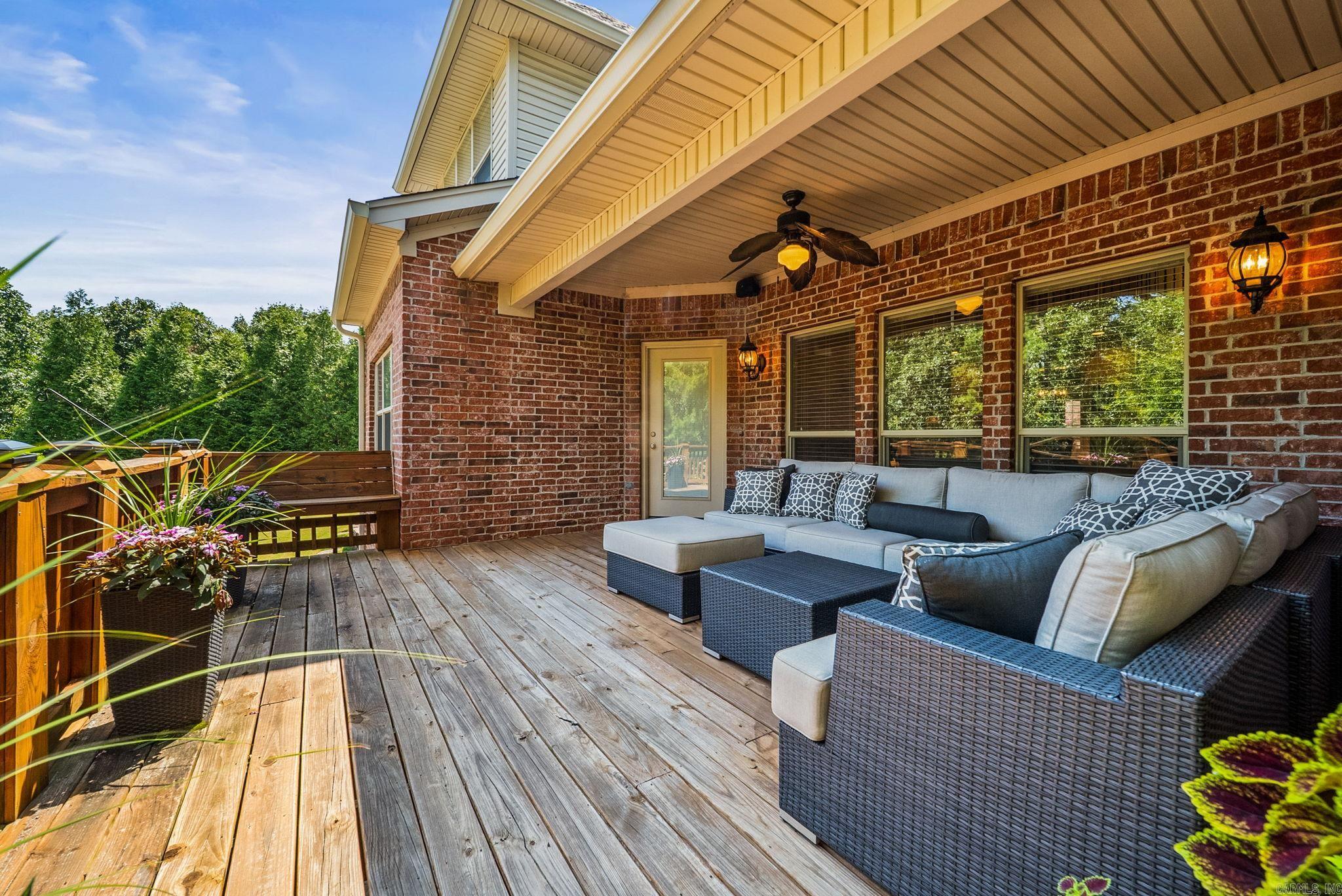 CHENAL VALLEY MARGEUAX - Residential