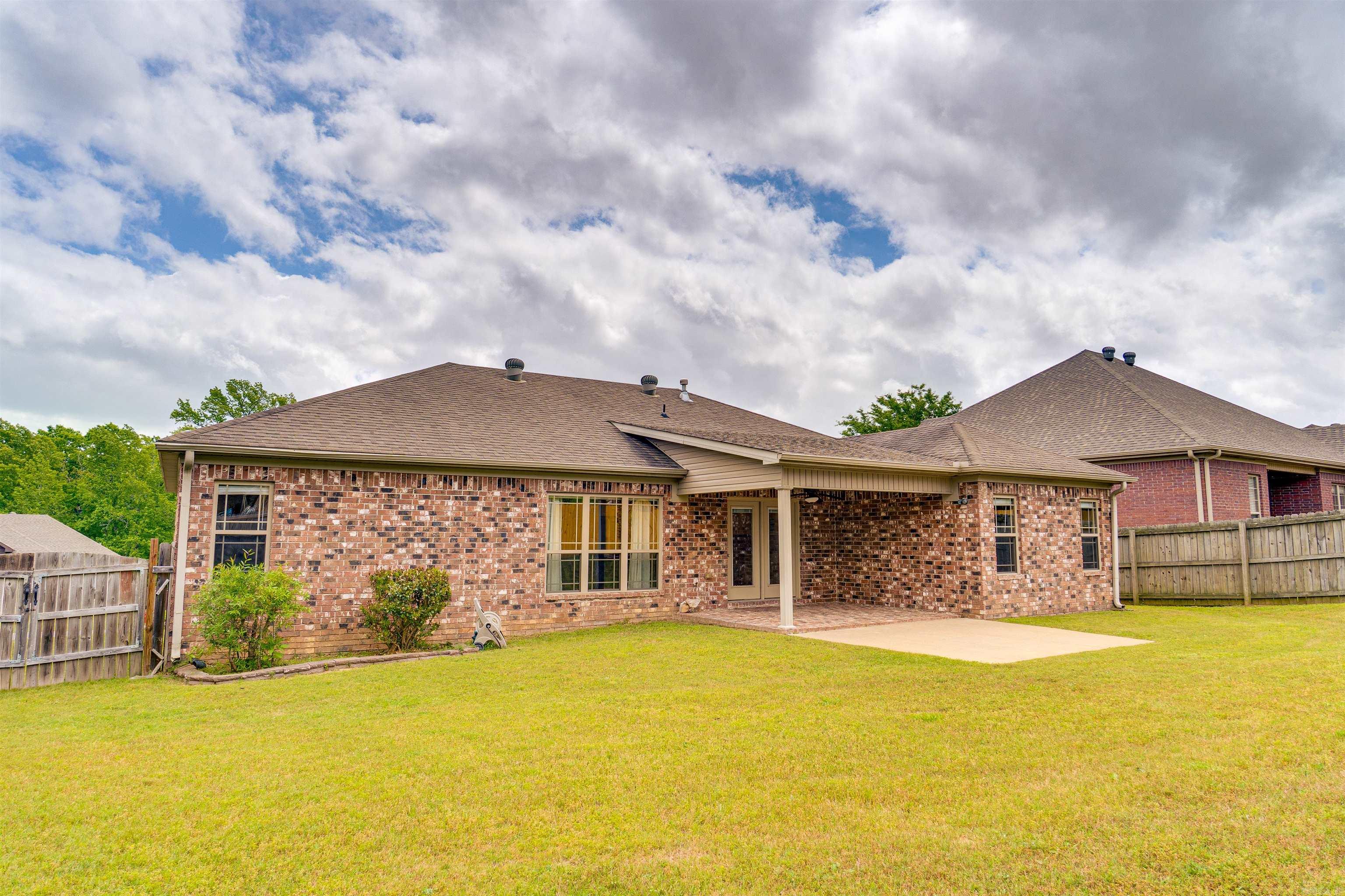 BASE MEADOWS ADDN - Residential
