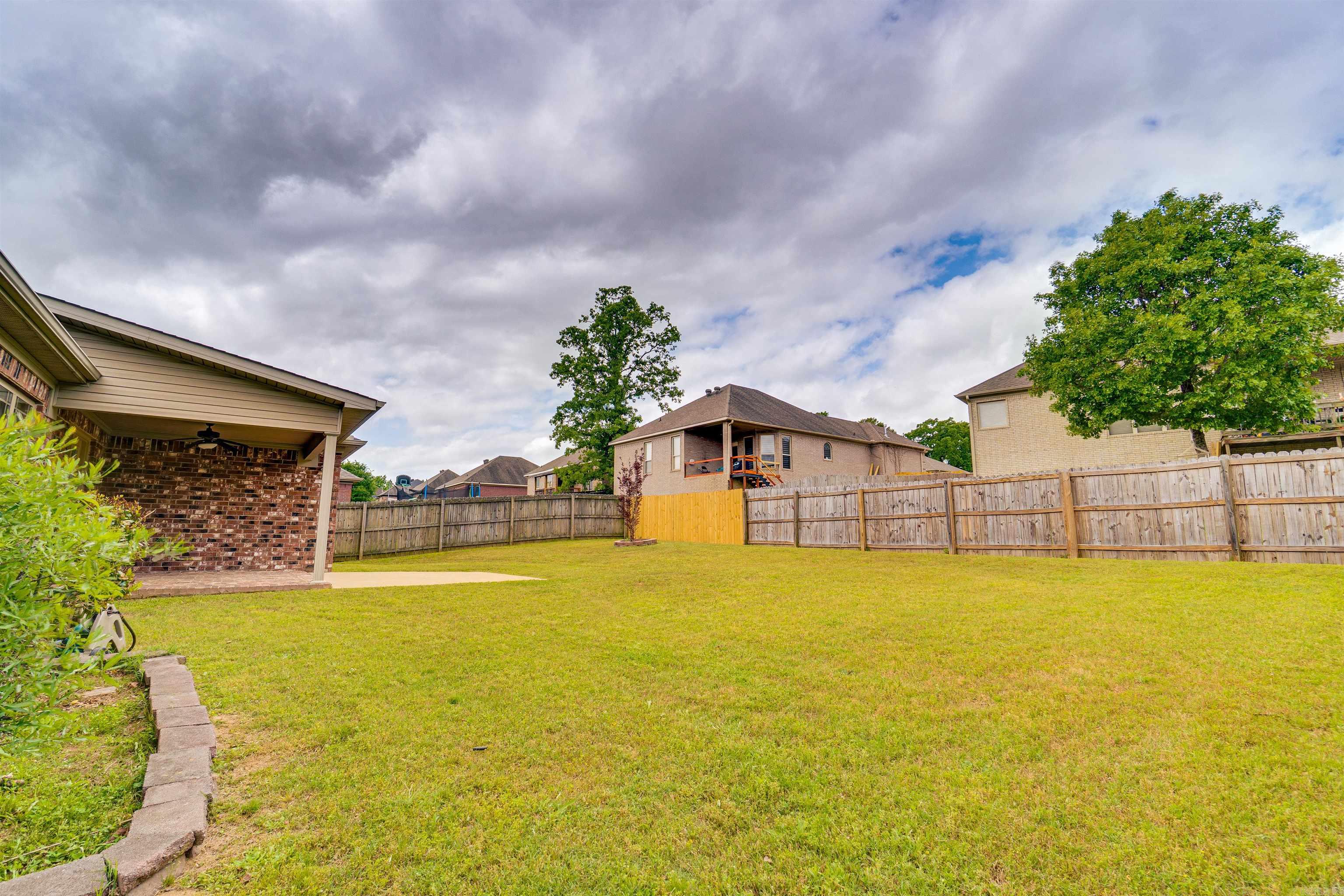 BASE MEADOWS ADDN - Residential