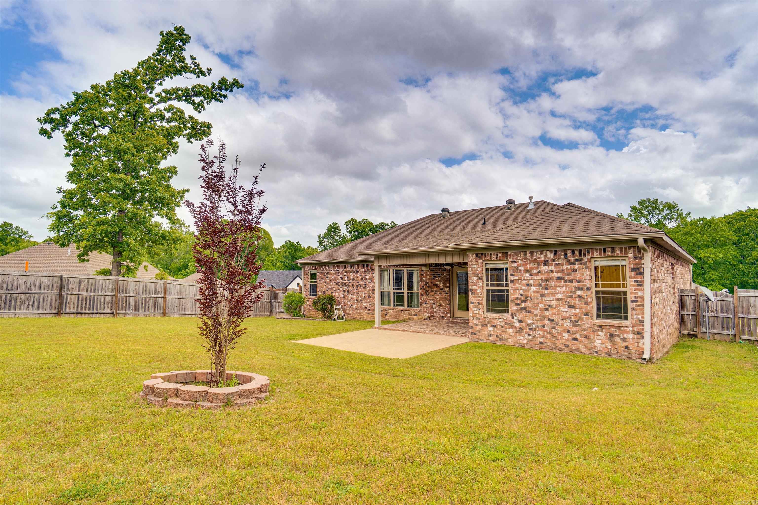 BASE MEADOWS ADDN - Residential