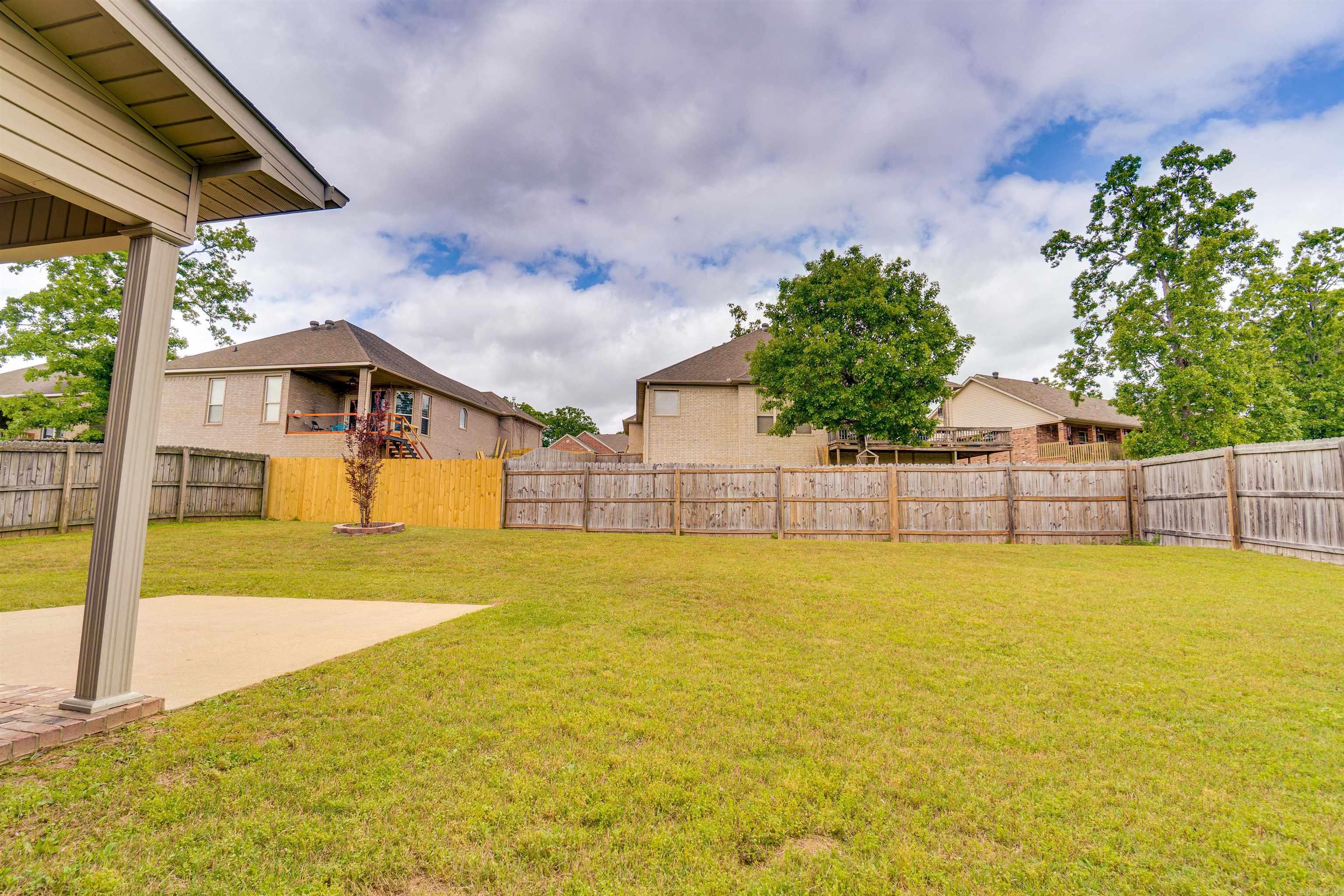 BASE MEADOWS ADDN - Residential