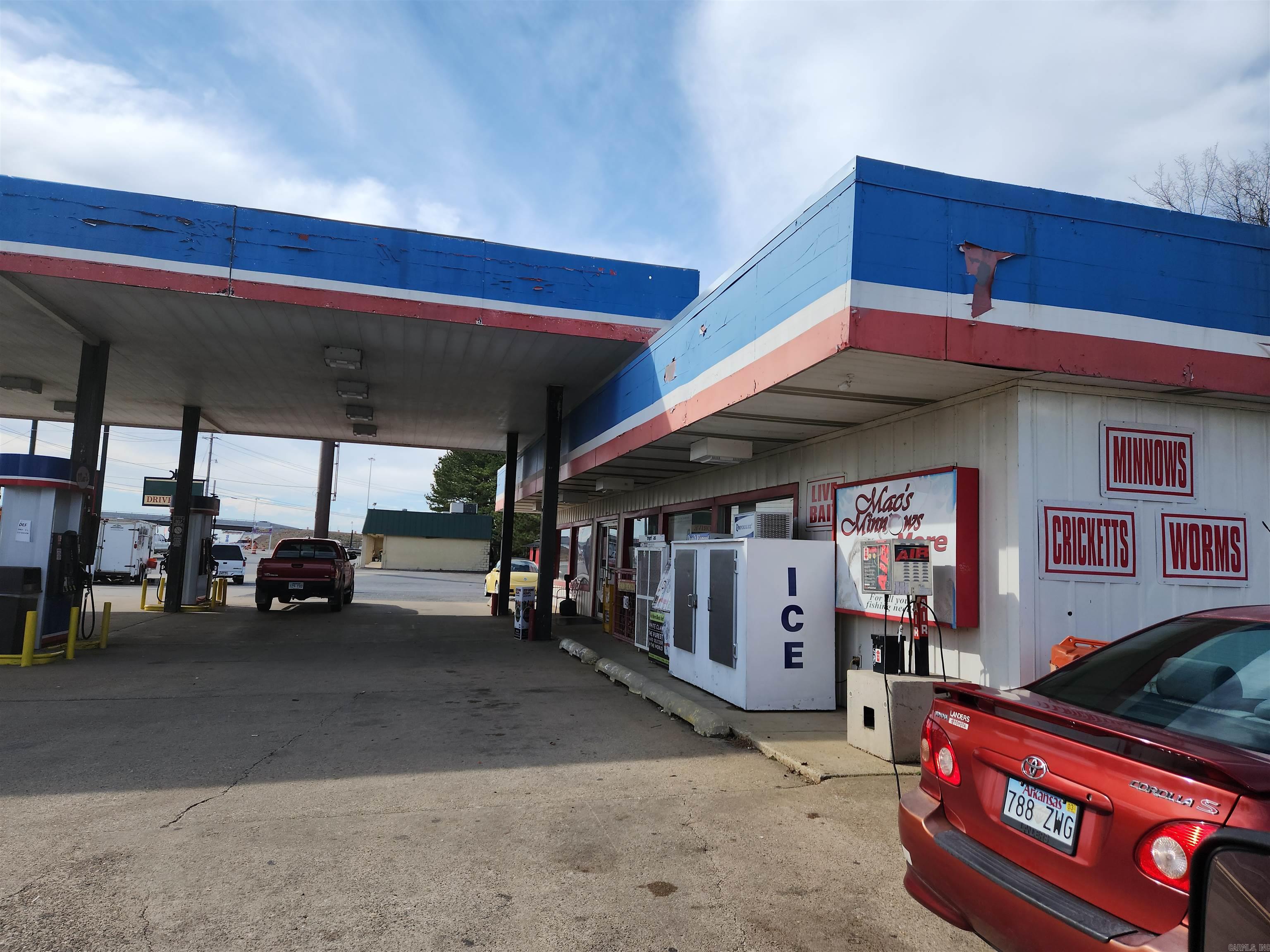 13-2-31 - Commercial Sale