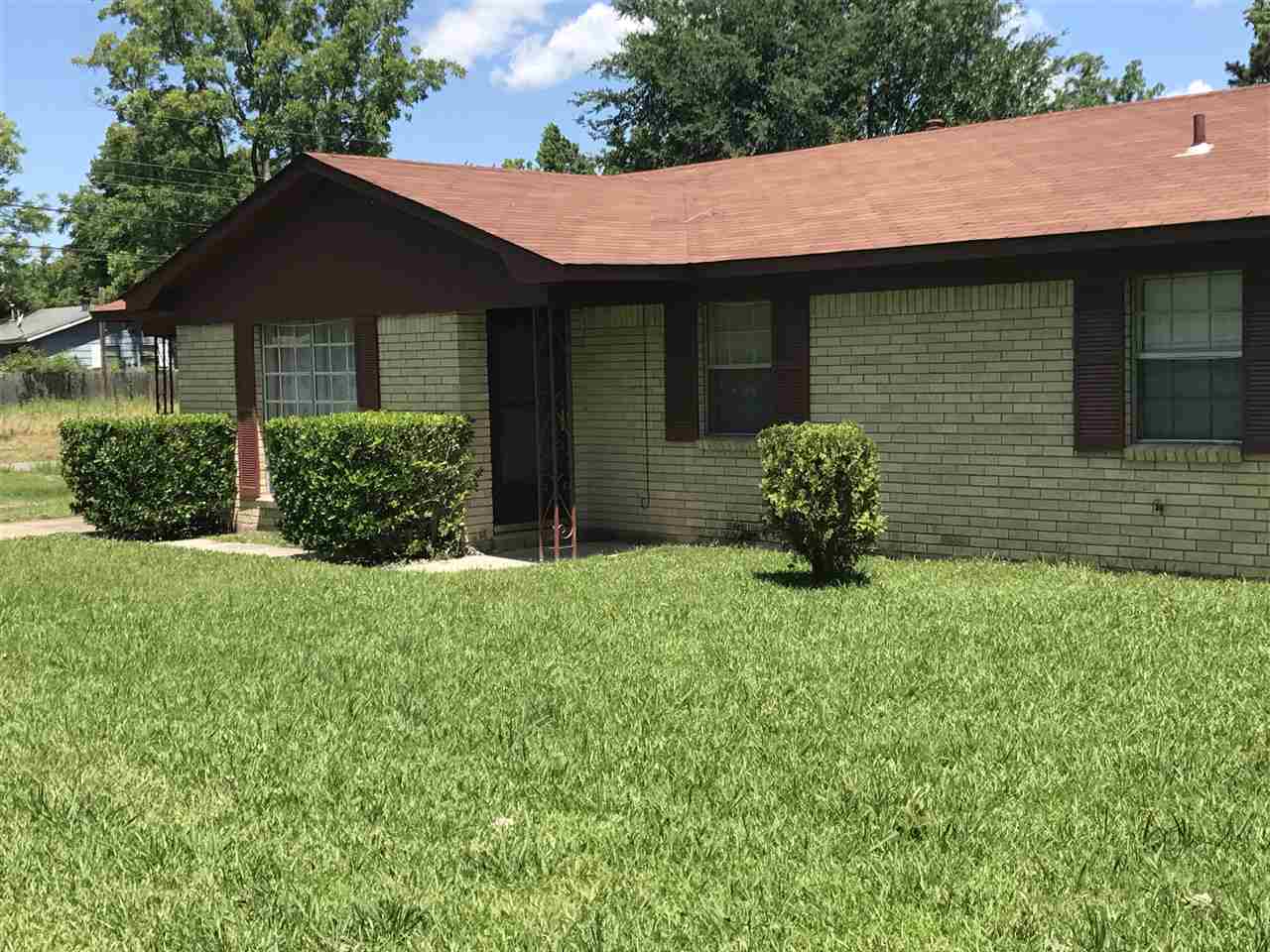 Well maintained brick home; 4 bedrooms, 1.5 baths. Perfect for the first-time homebuyer. Refrigerator and stove remain with the property.